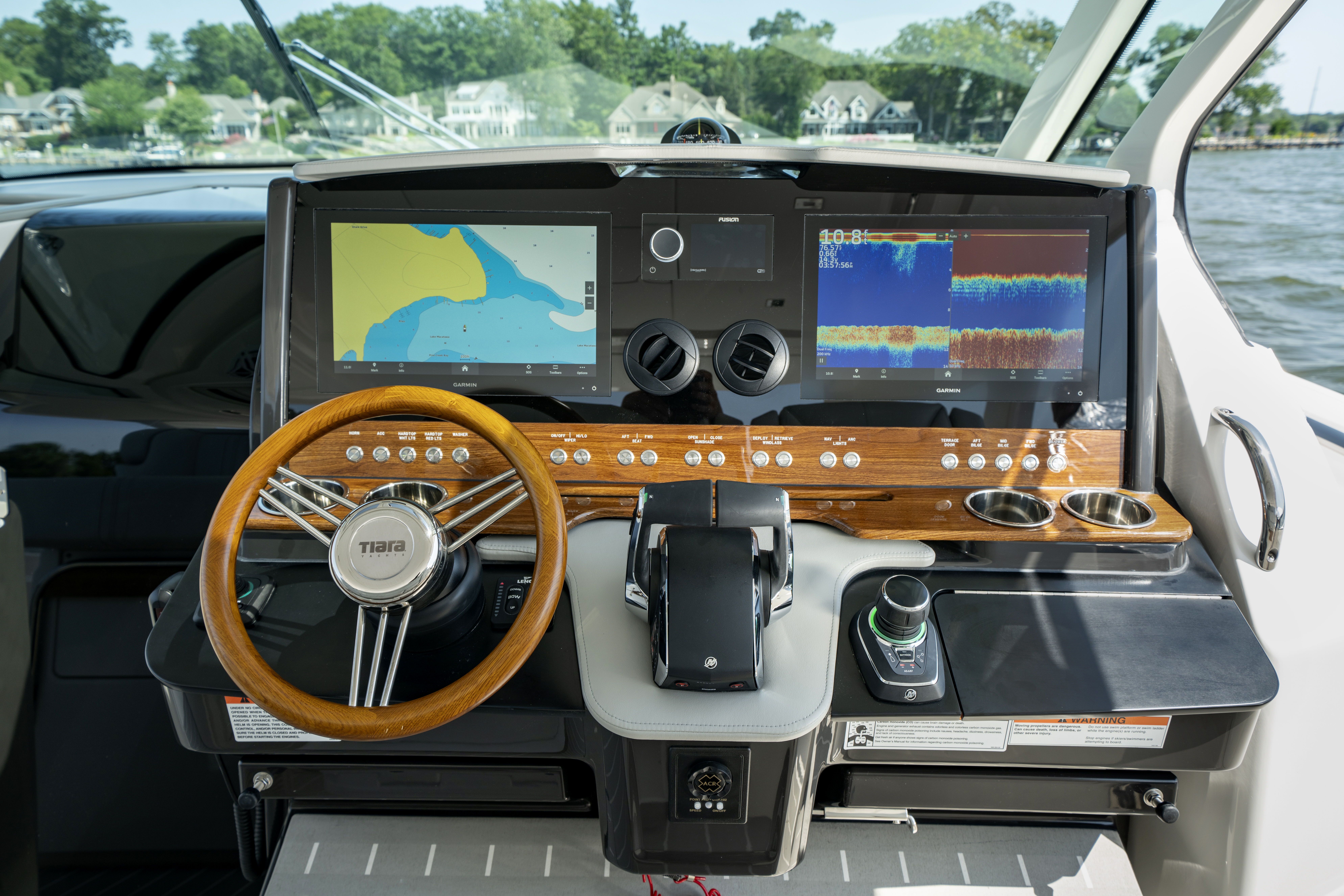 2026 Tiara Yachts 43 LS Image Thumbnail #5