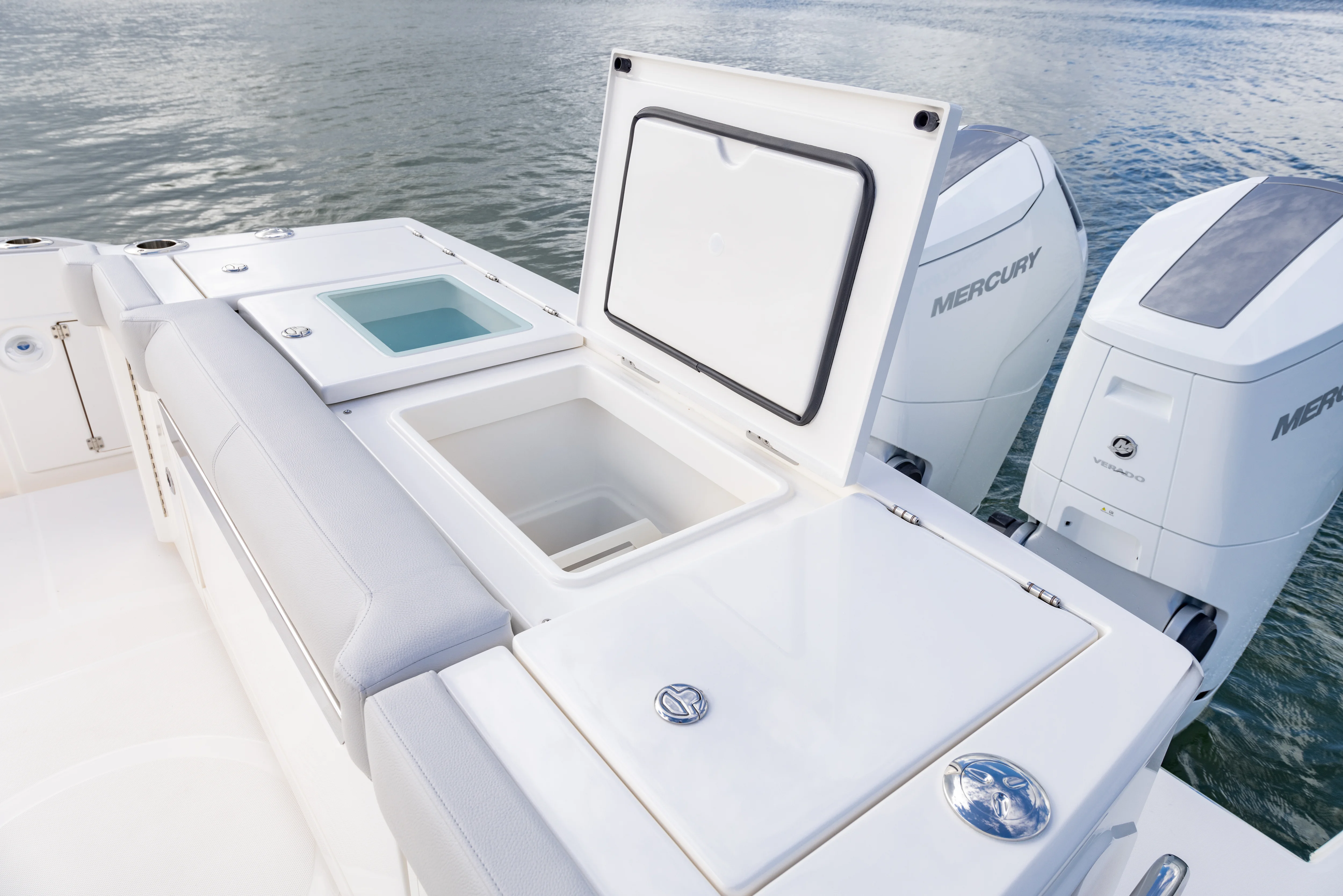 2026 Tiara Yachts 43 LS Image Thumbnail #7