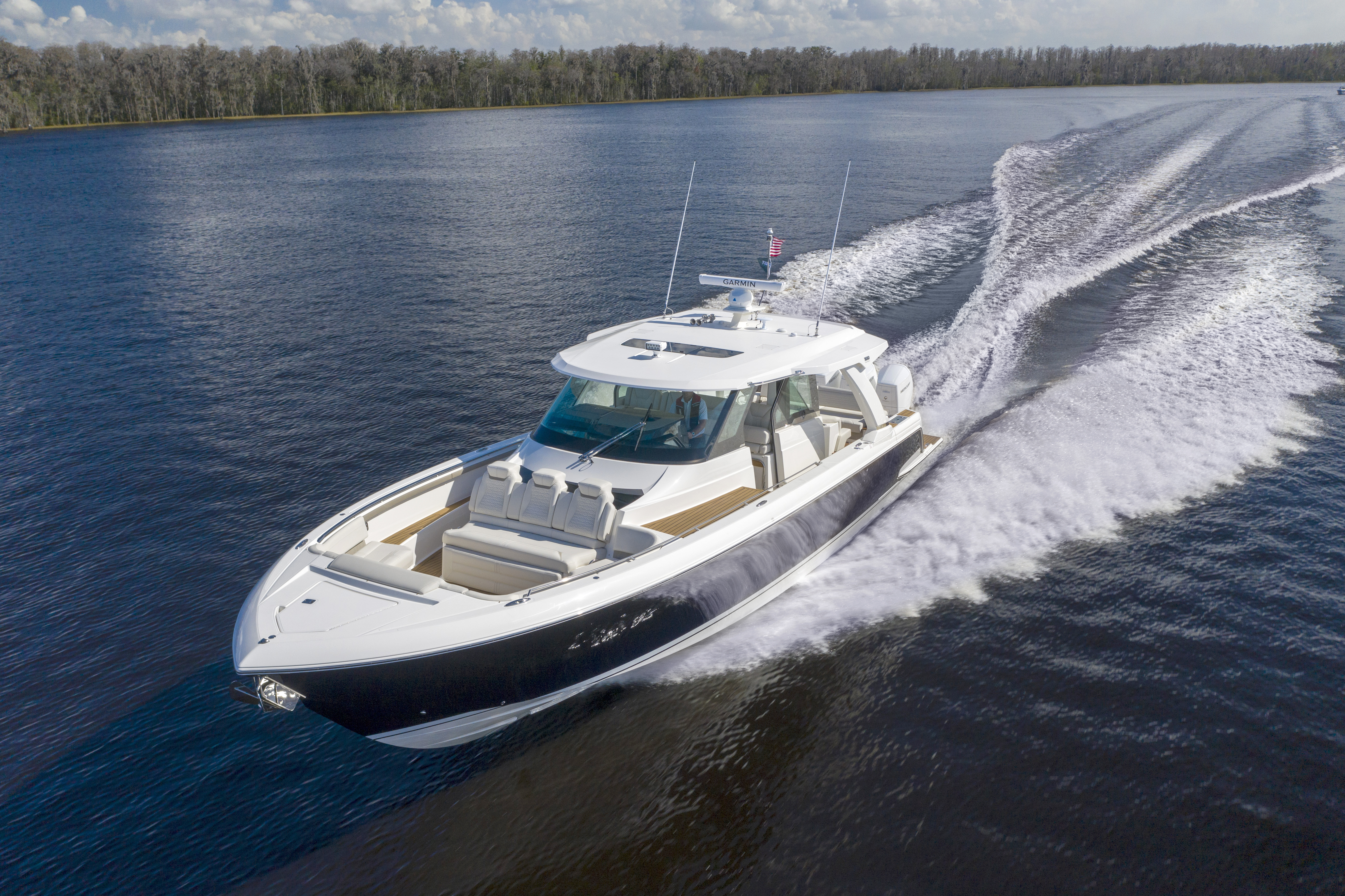 2026 Tiara Yachts 48 LS Image Thumbnail #2