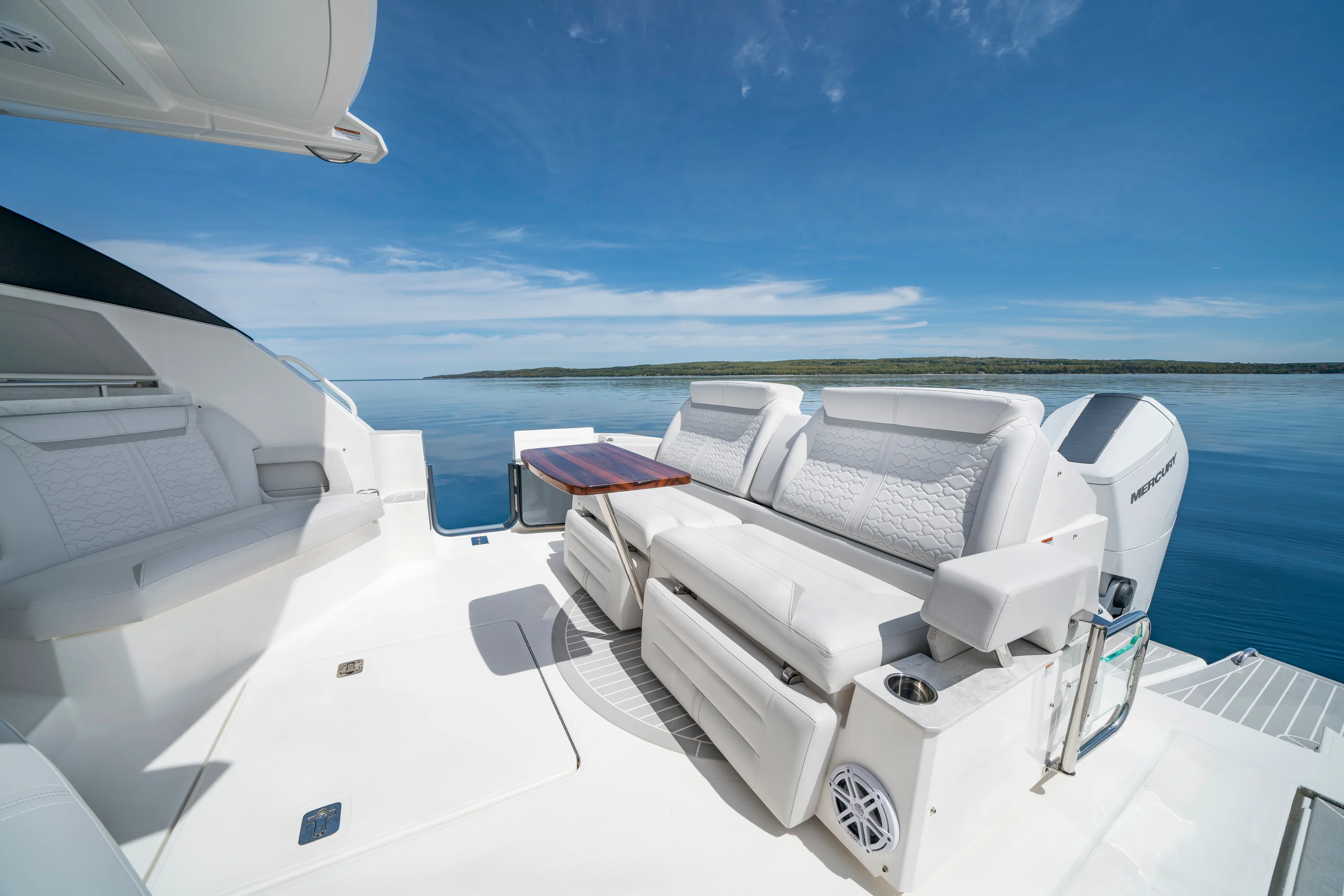 2026 Tiara Yachts 43 LE Image Thumbnail #10