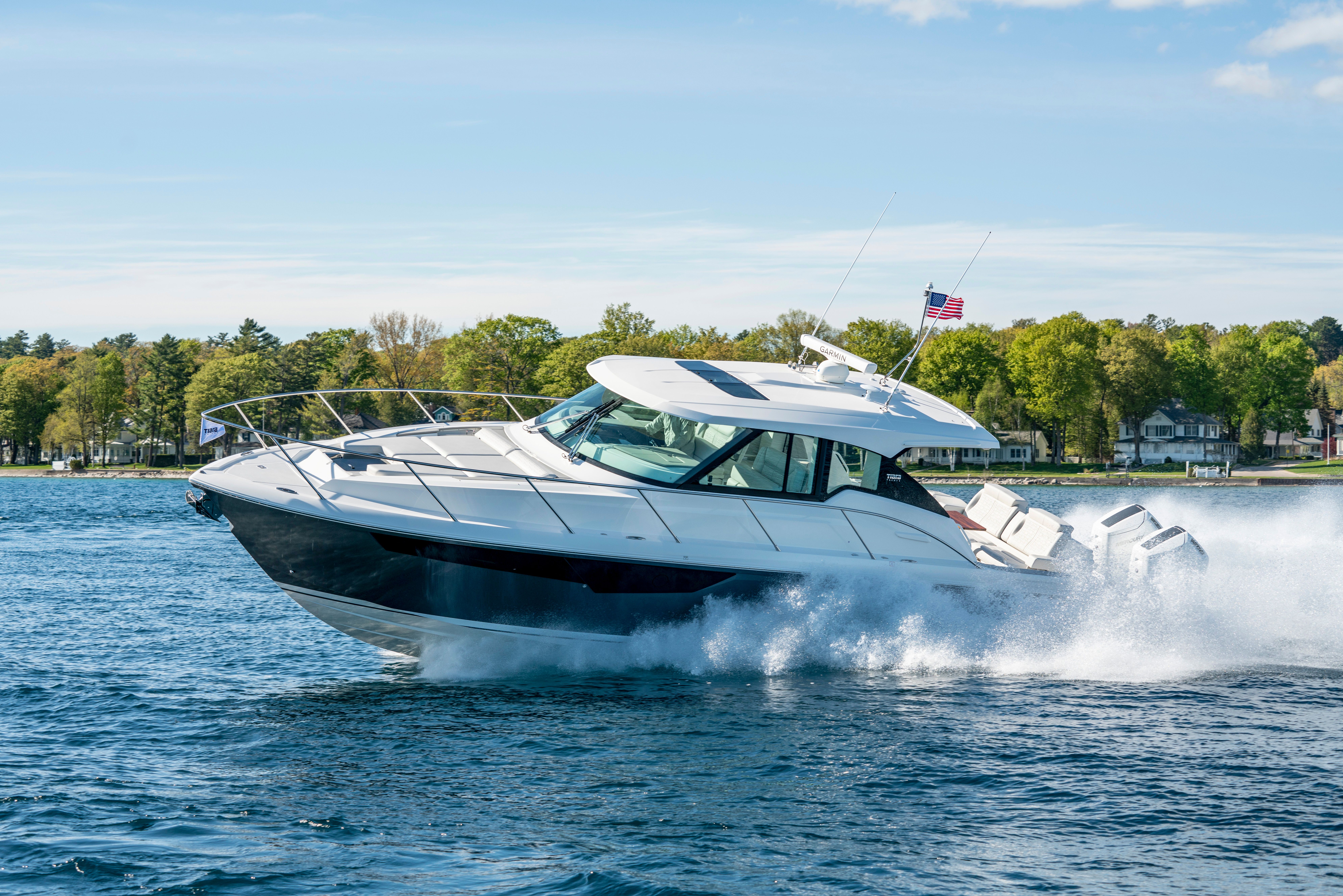 2026 Tiara Yachts 43 LE Image Thumbnail #1