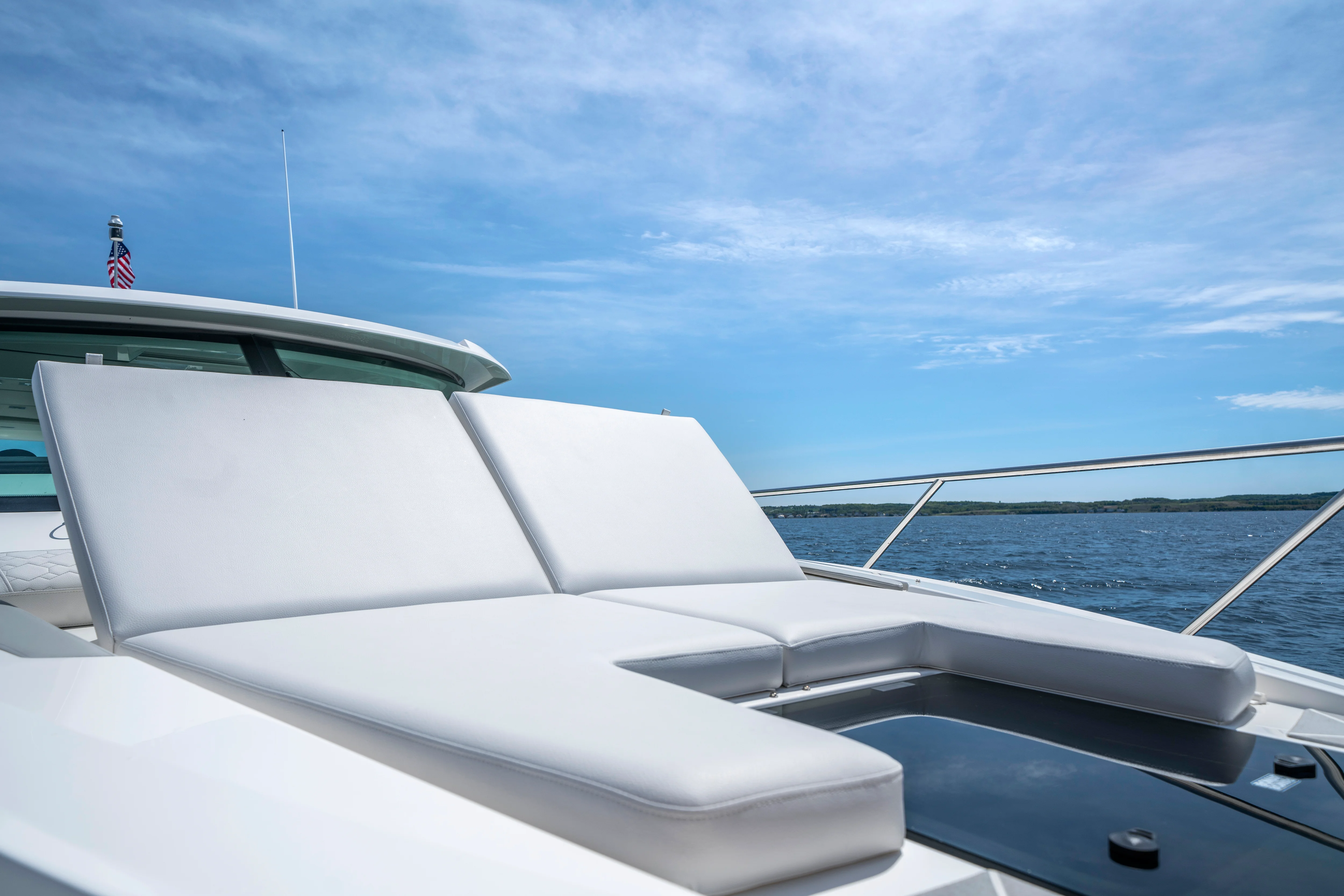 2026 Tiara Yachts 43 LE Image Thumbnail #6