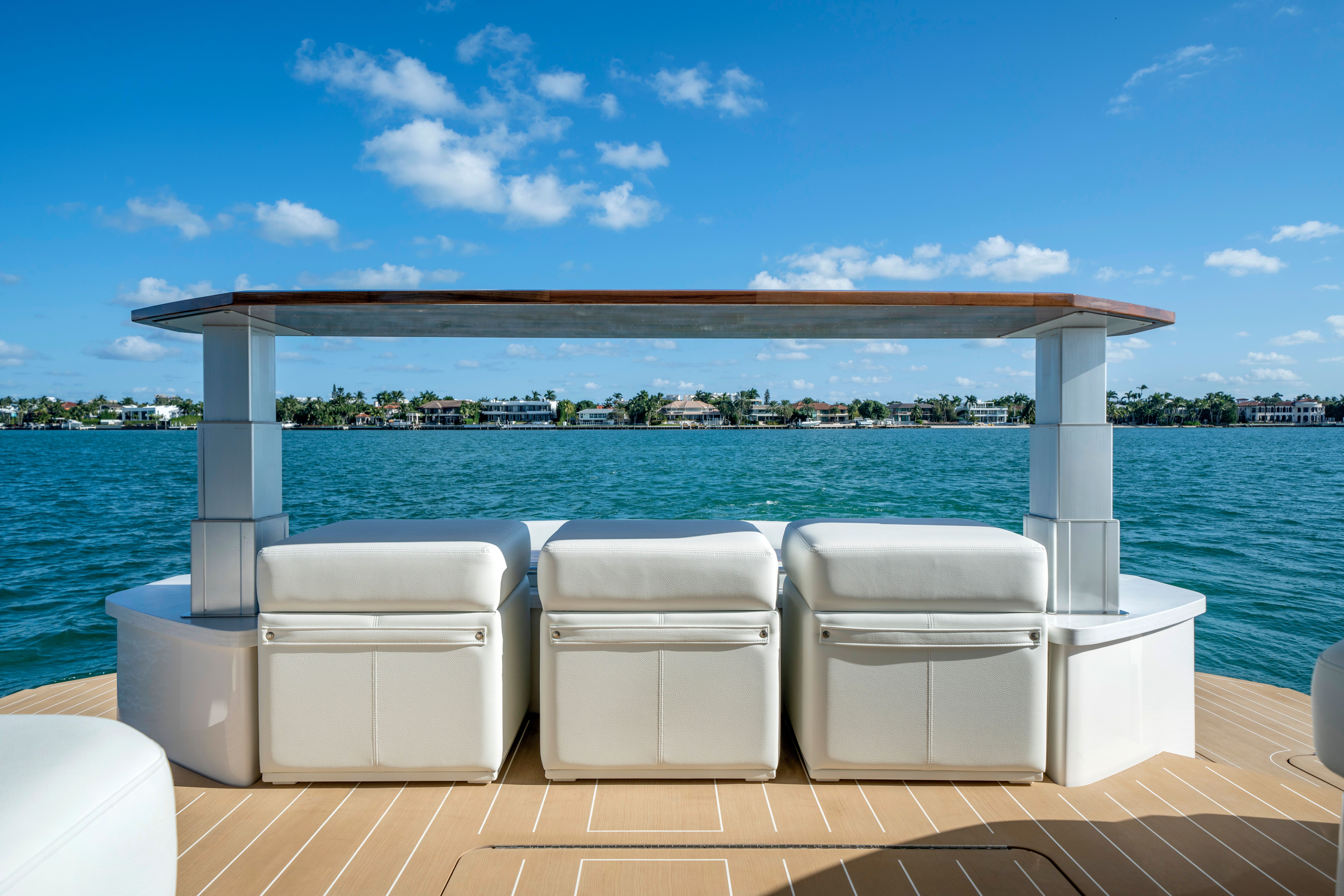 2026 Tiara Yachts 60 EX Image Thumbnail #10