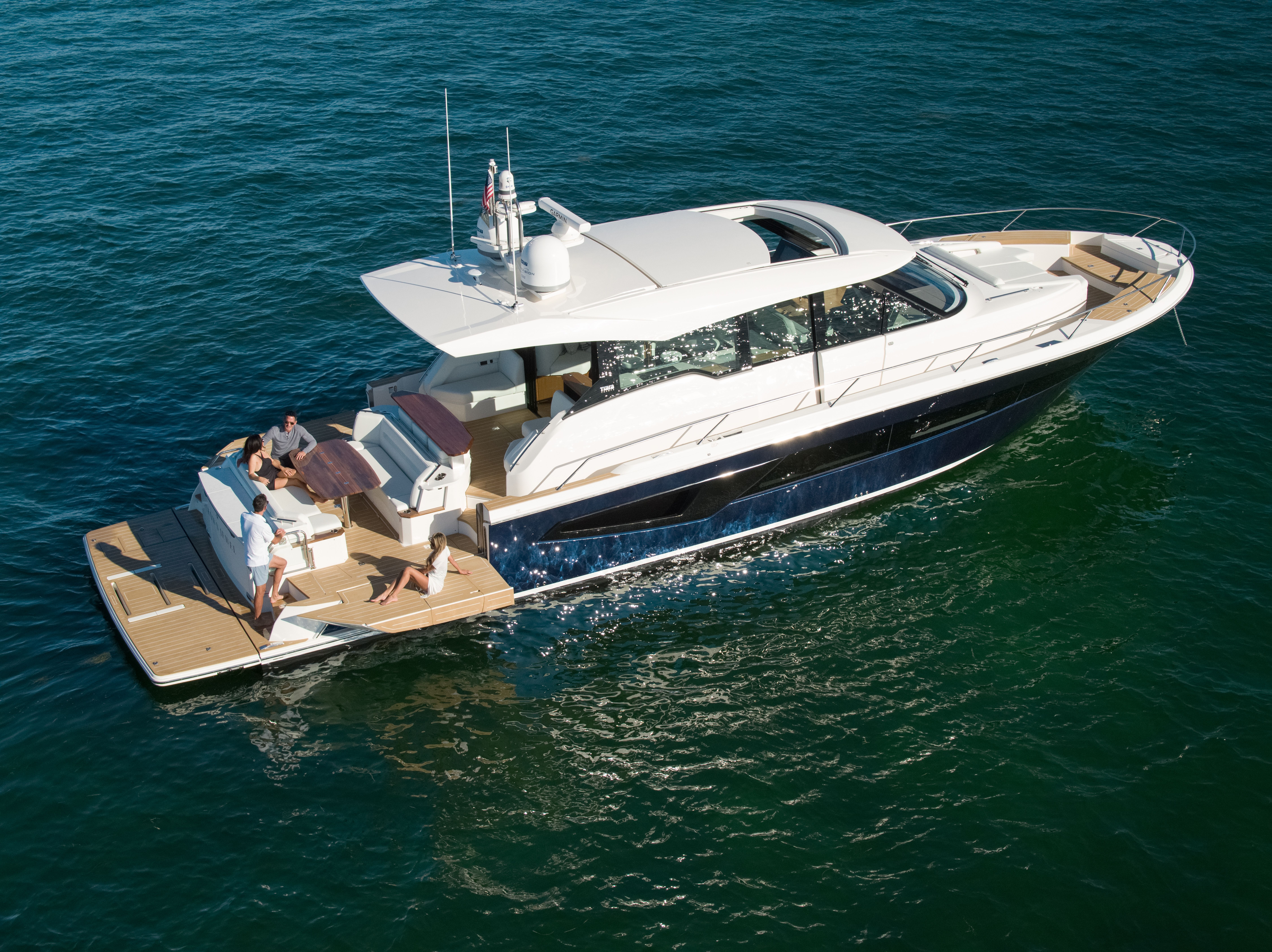 2026 Tiara Yachts 60 EX Image Thumbnail #1