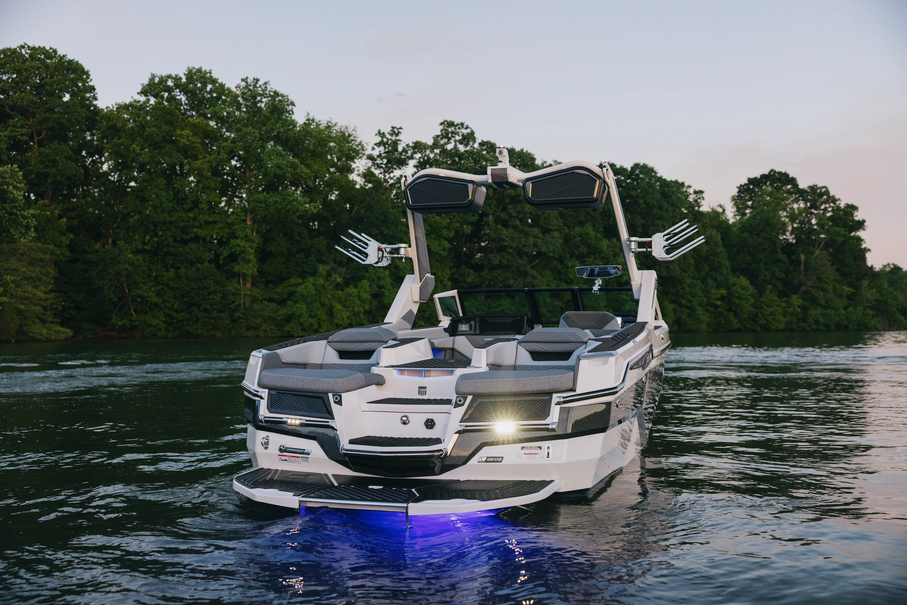2026 Mastercraft XStar 25 Image Thumbnail #4