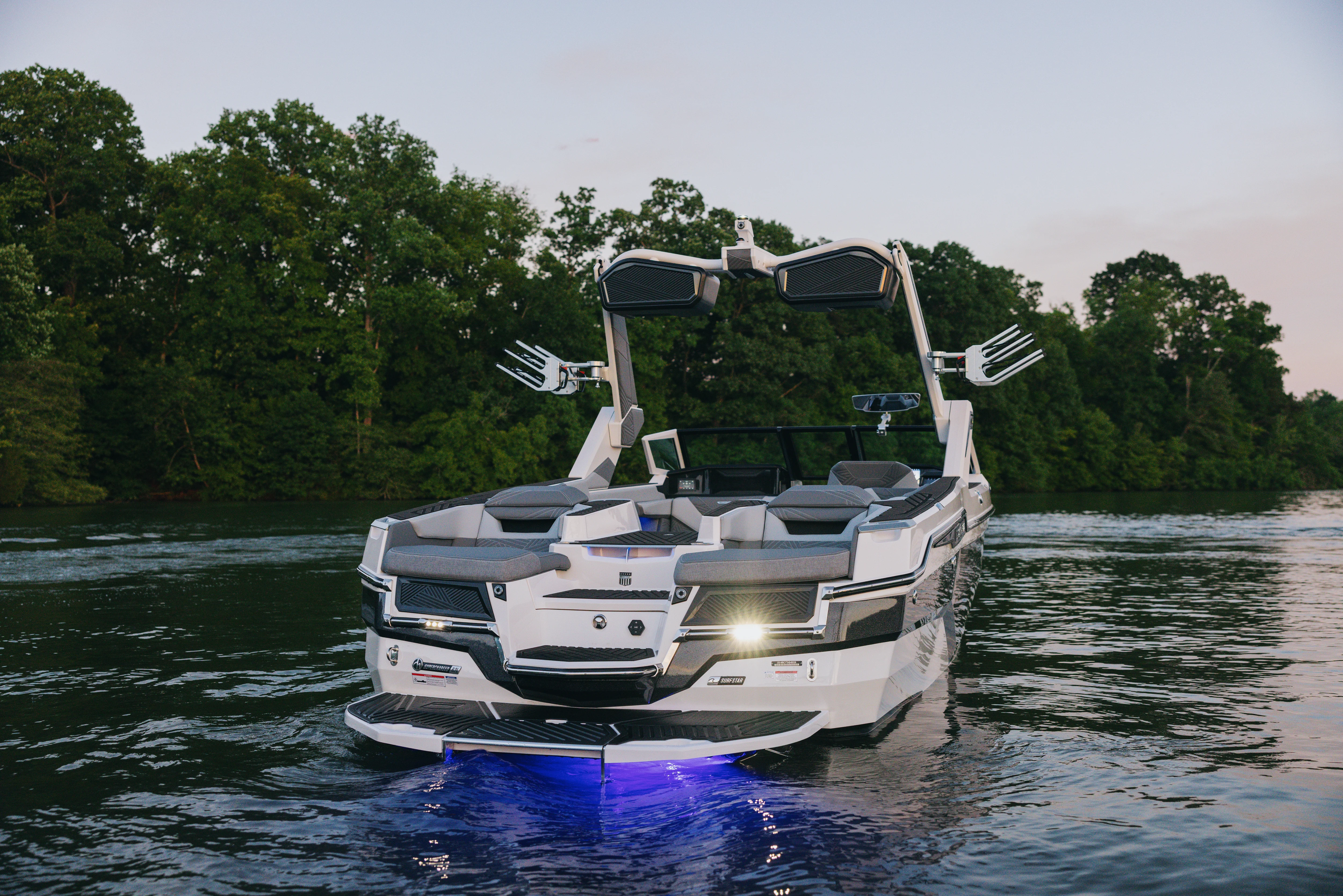 2026 Mastercraft XStar 25 Image Thumbnail #4