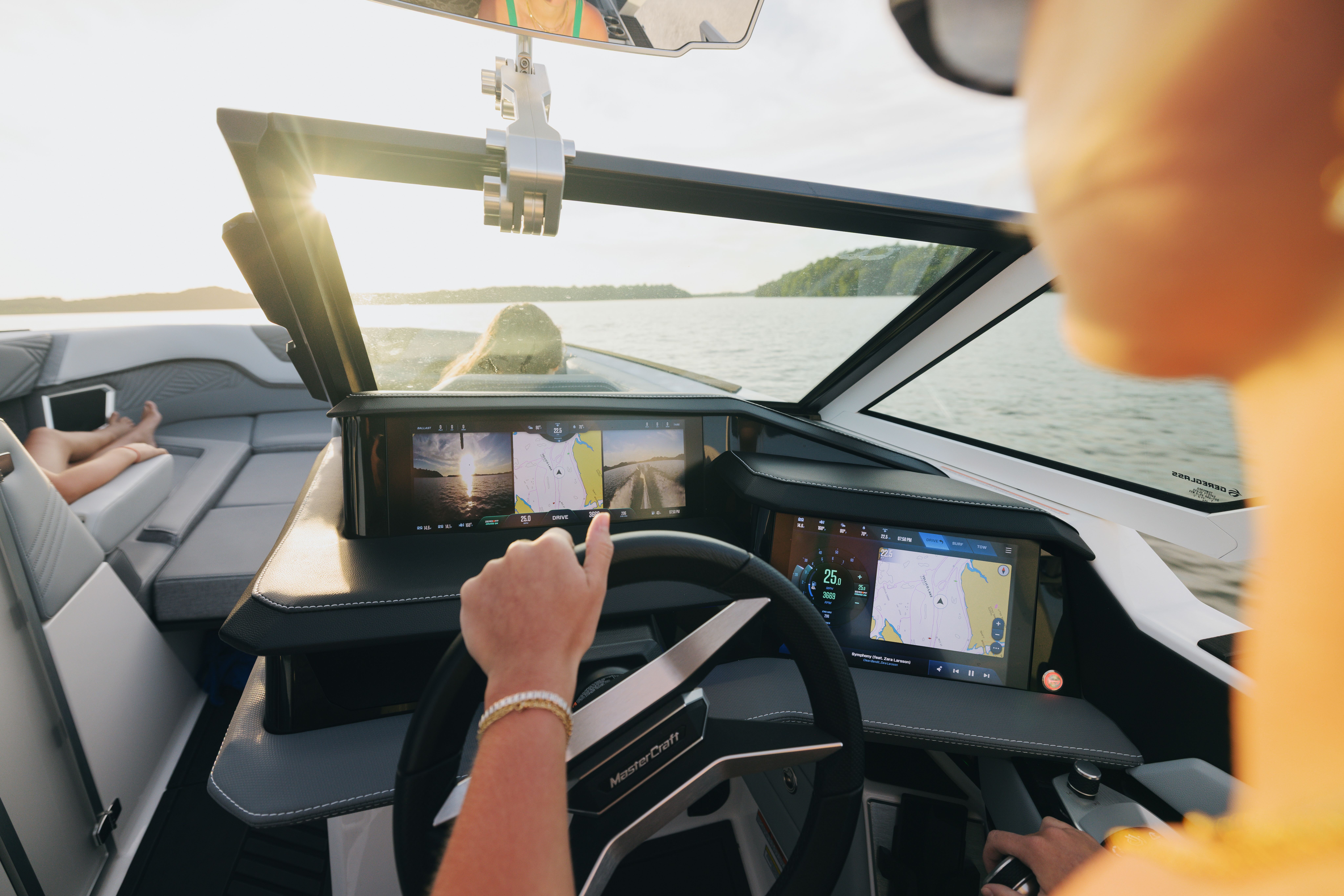 2026 Mastercraft XStar 25 Image Thumbnail #6