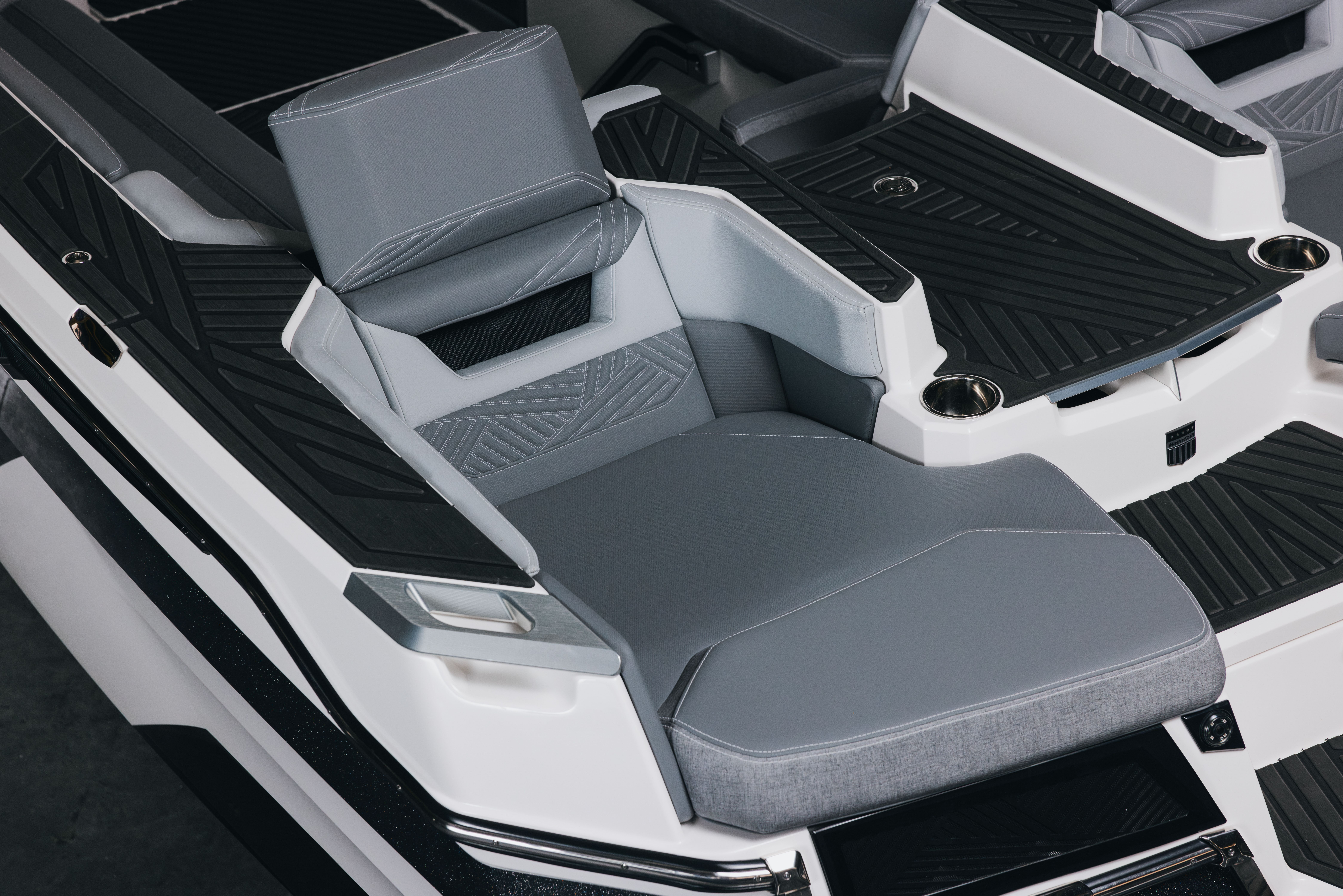 2026 Mastercraft XStar 25 Image Thumbnail #17