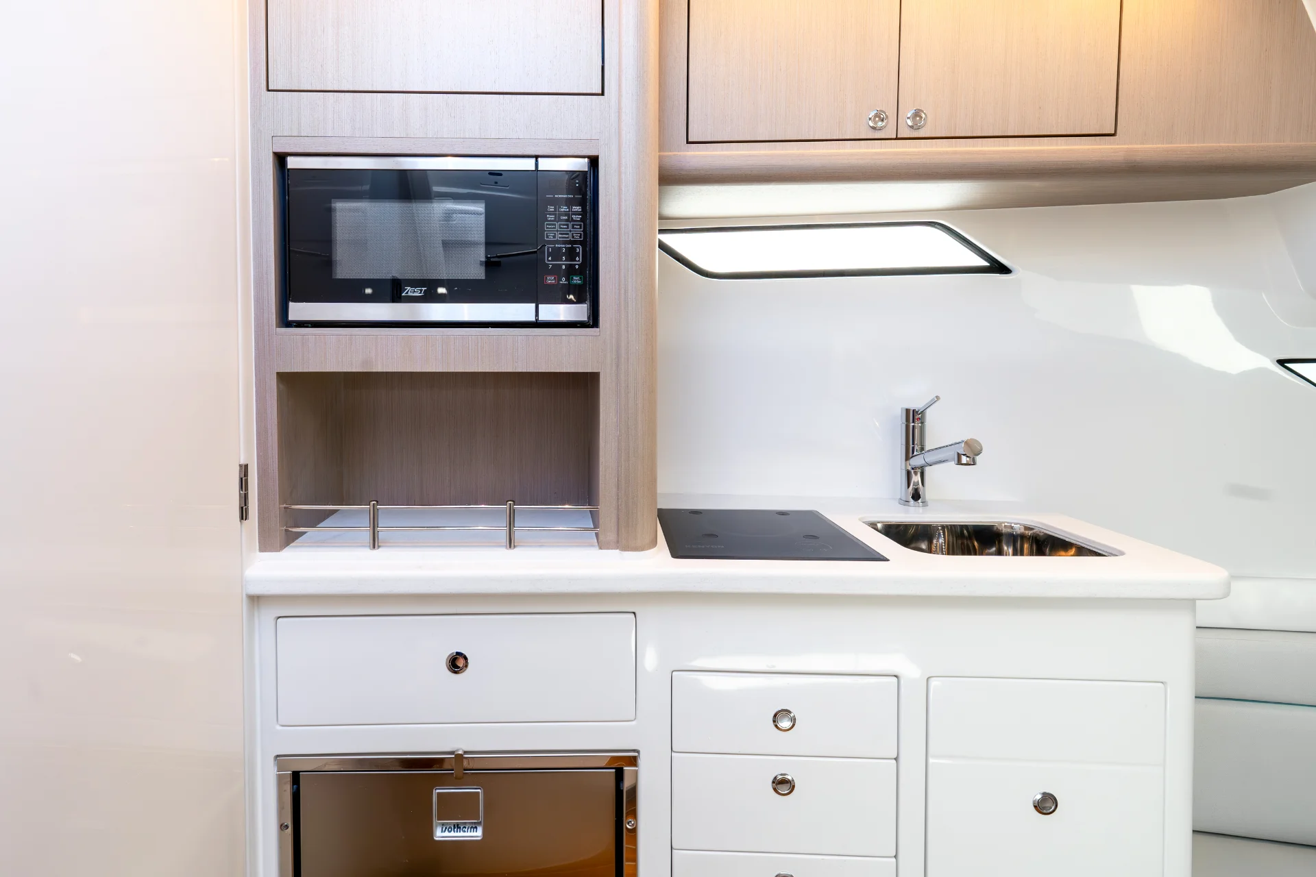 2026 Intrepid 41 Panacea Image Thumbnail #10