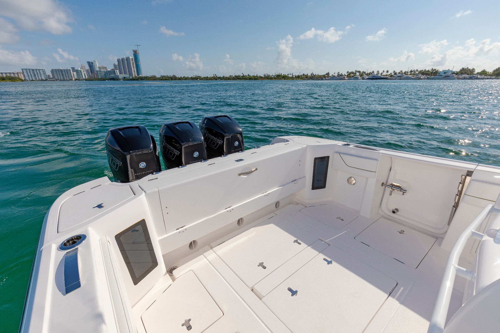 2026 Intrepid 375 Nomad SE Image Thumbnail #15