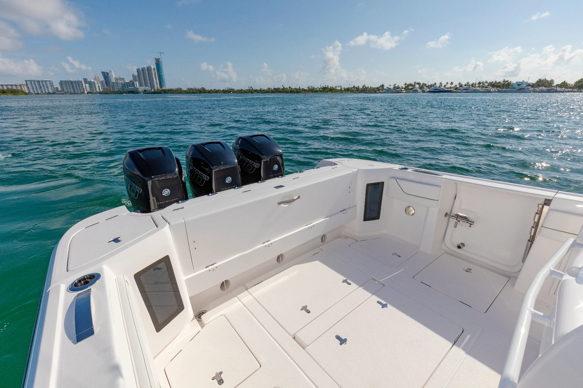 2026 Intrepid 375 Nomad SE Image Thumbnail #15