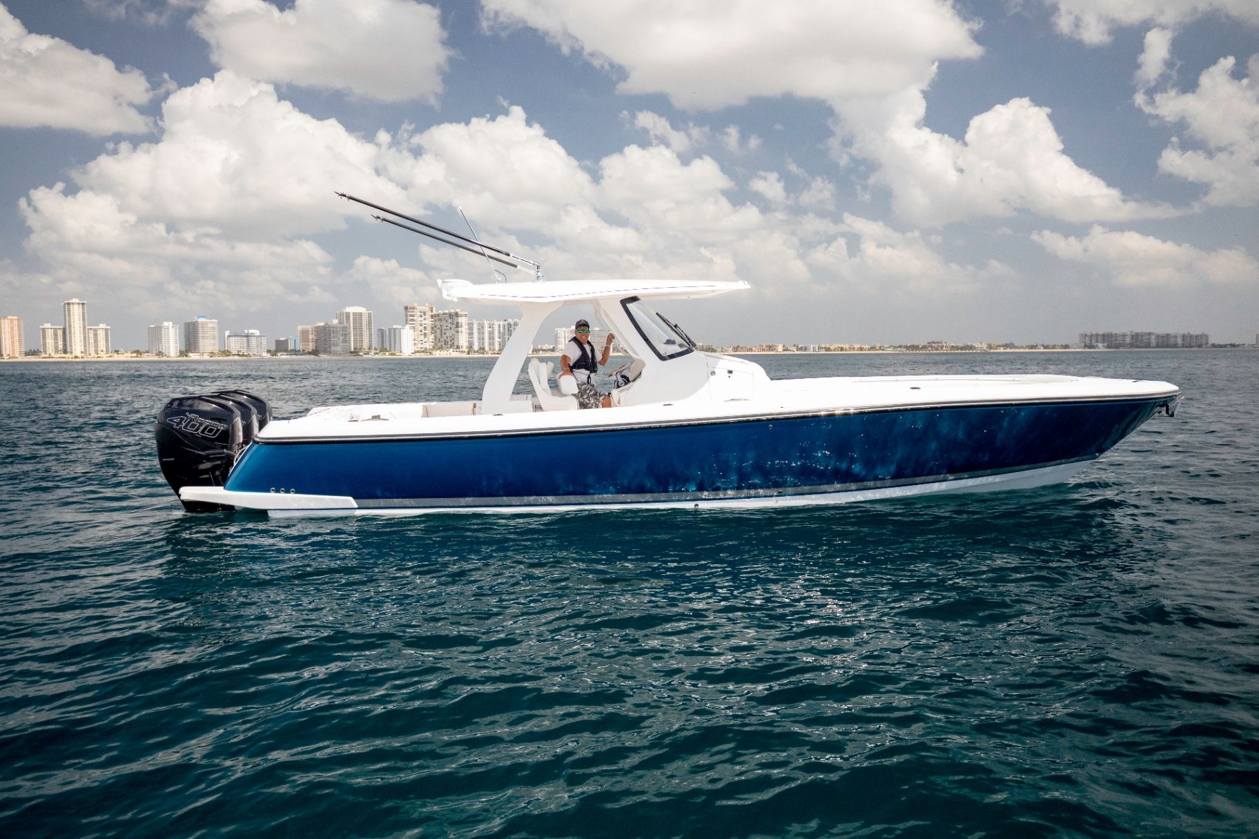 2026 Intrepid 375 Nomad SE Image Thumbnail #0