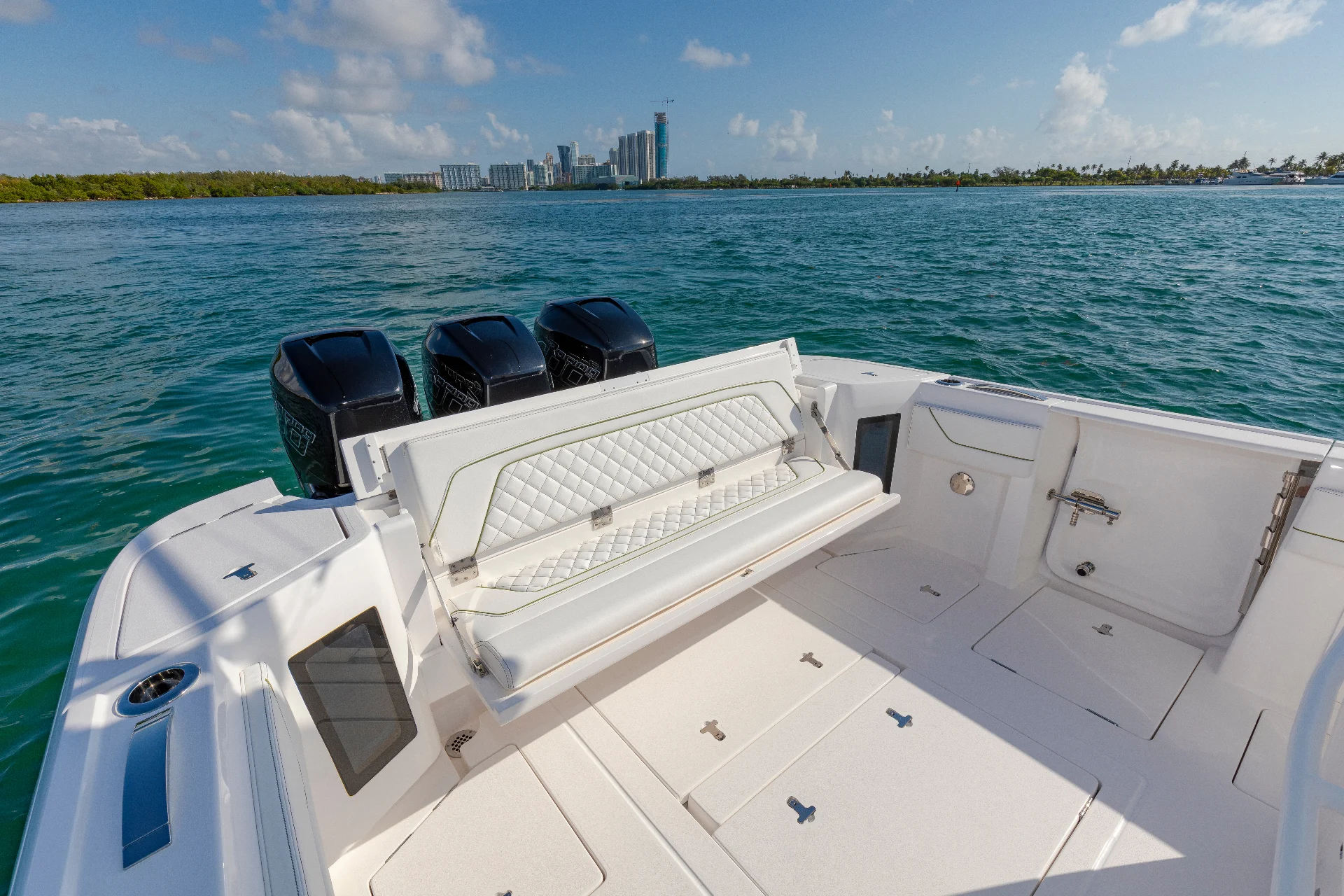 2026 Intrepid 375 Nomad SE Image Thumbnail #16