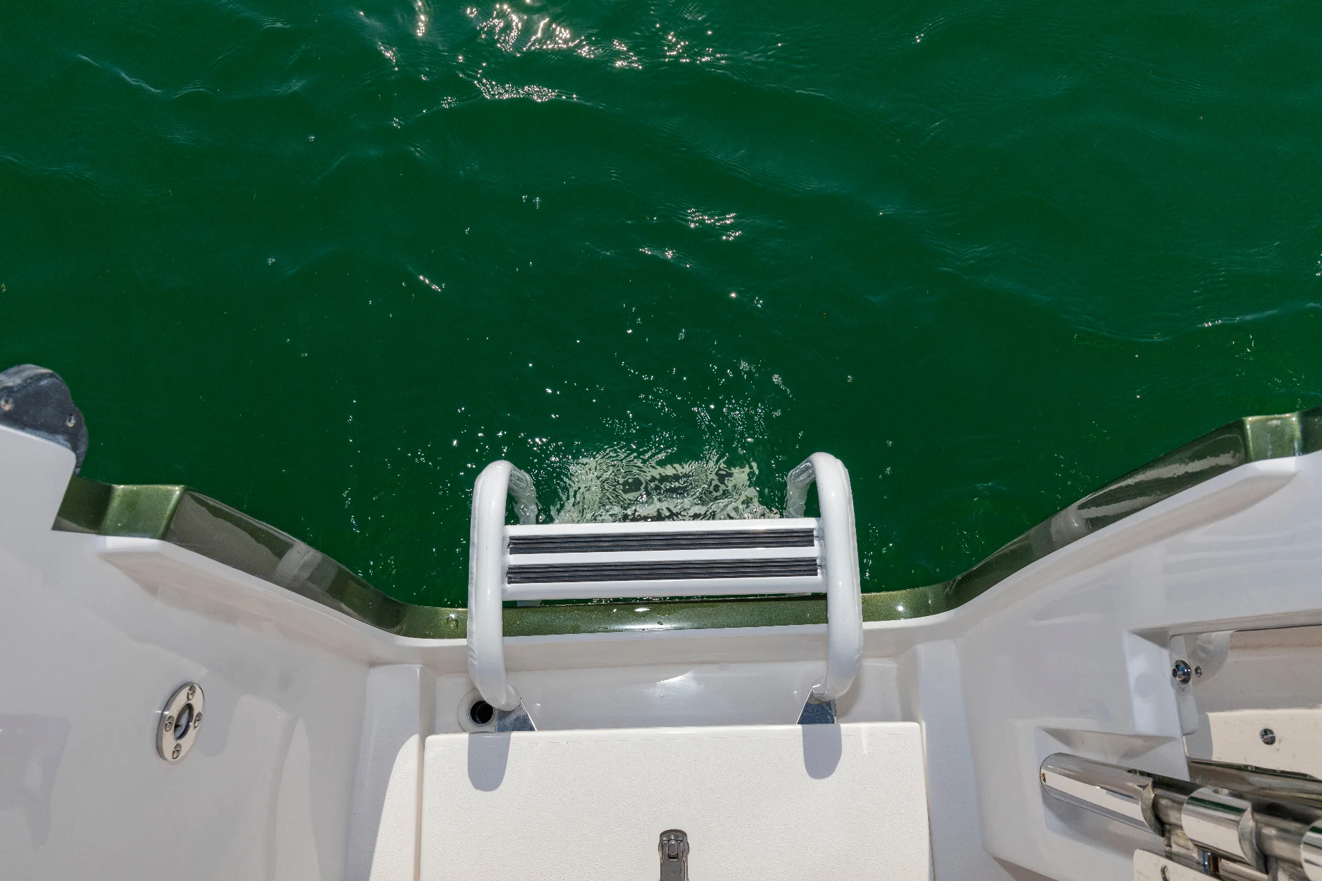 2026 Intrepid 375 Nomad SE Image Thumbnail #14