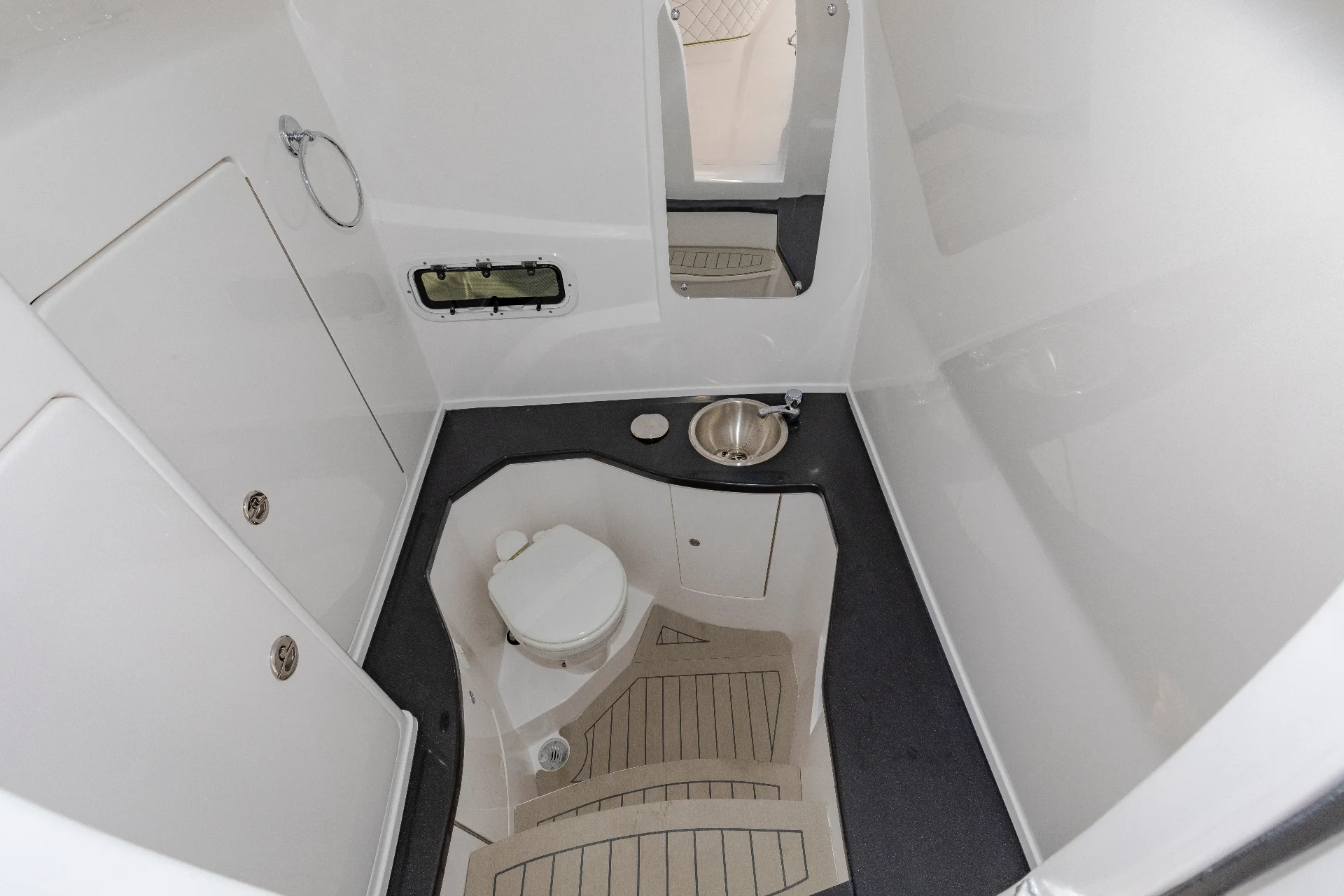 2026 Intrepid 375 Nomad SE Image Thumbnail #8