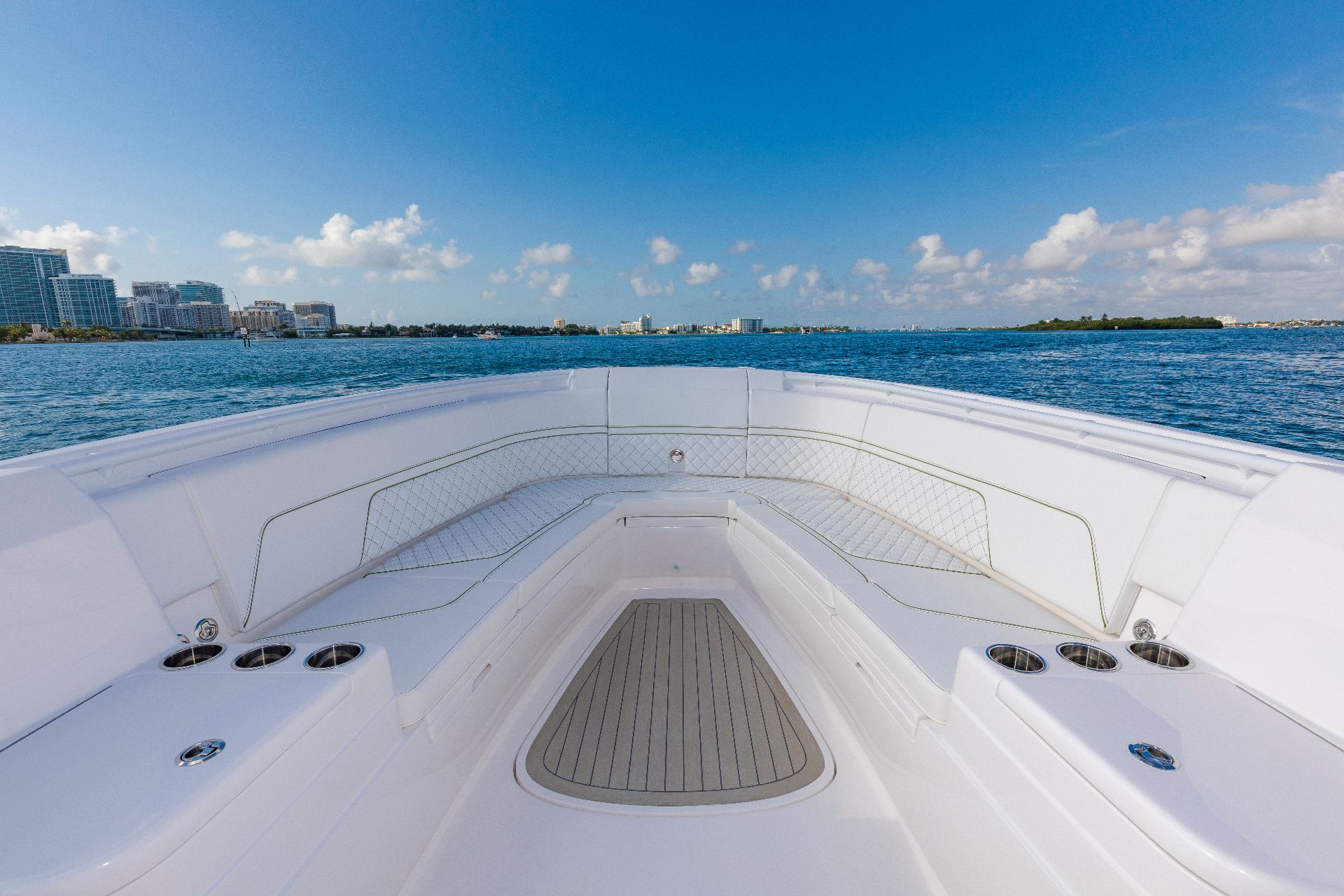 2026 Intrepid 375 Nomad SE Image Thumbnail #2