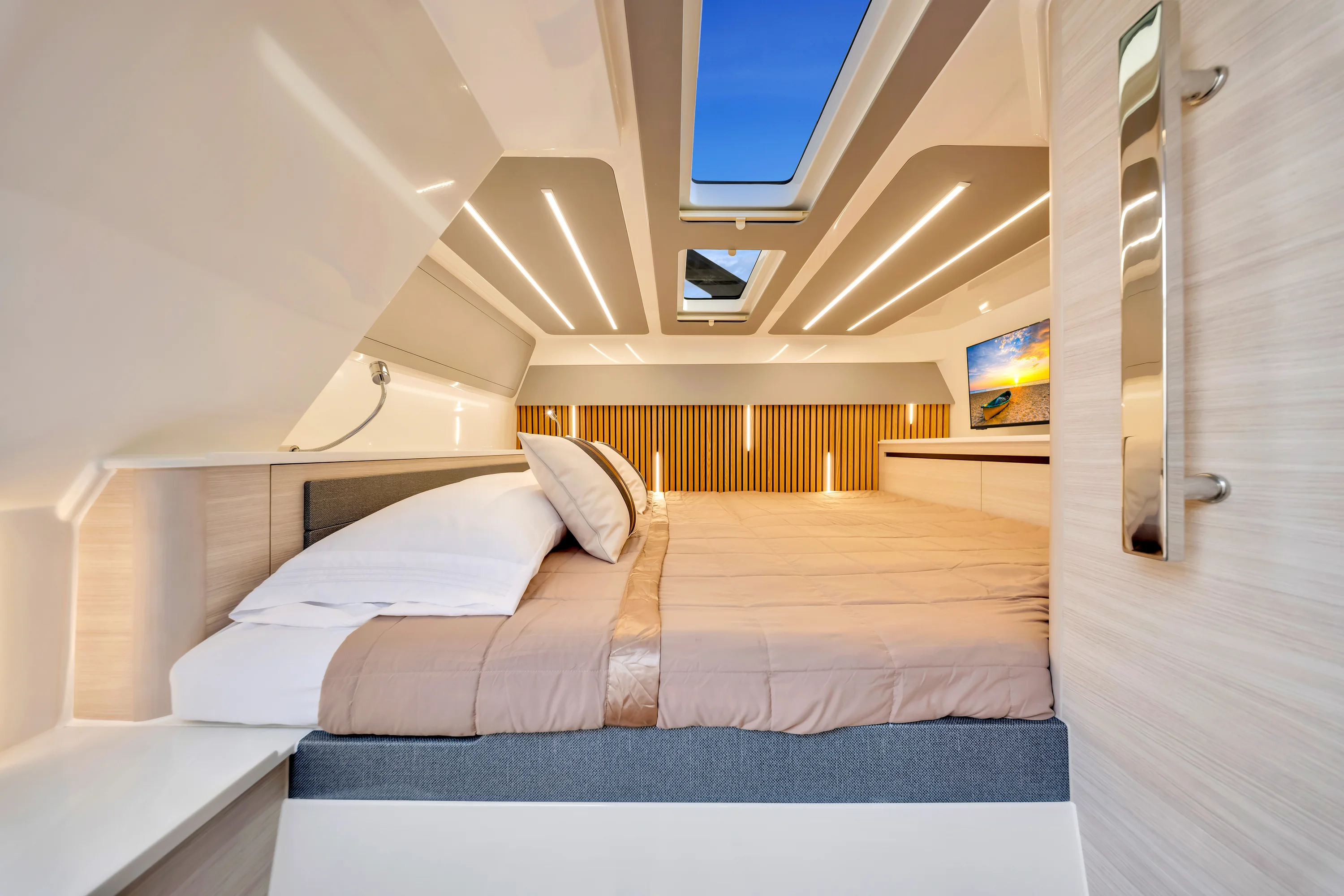 2026 Aquila 45 Sport Image Thumbnail #31