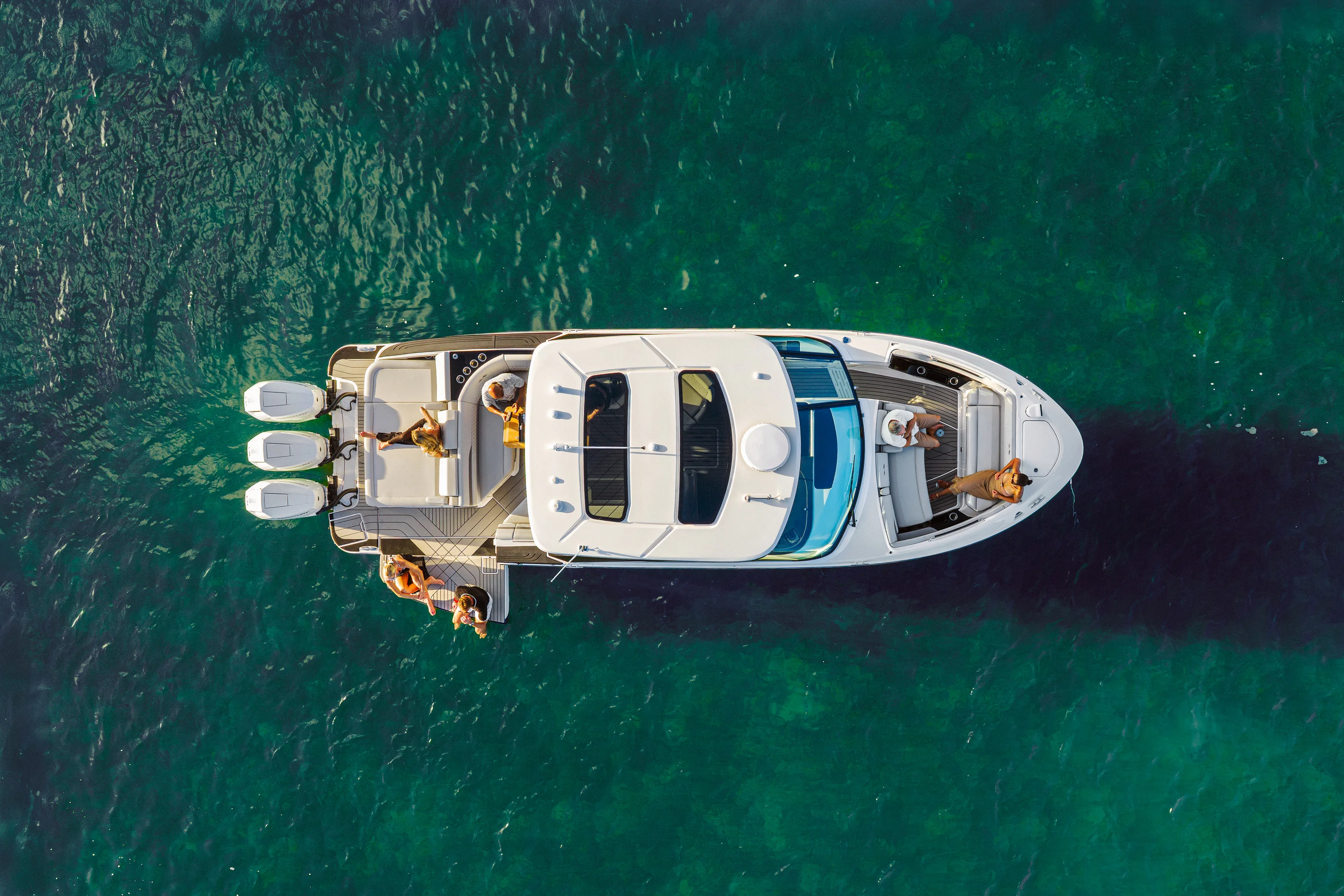 2026 Sea Ray SLX 360 Outboard  Image Thumbnail #10