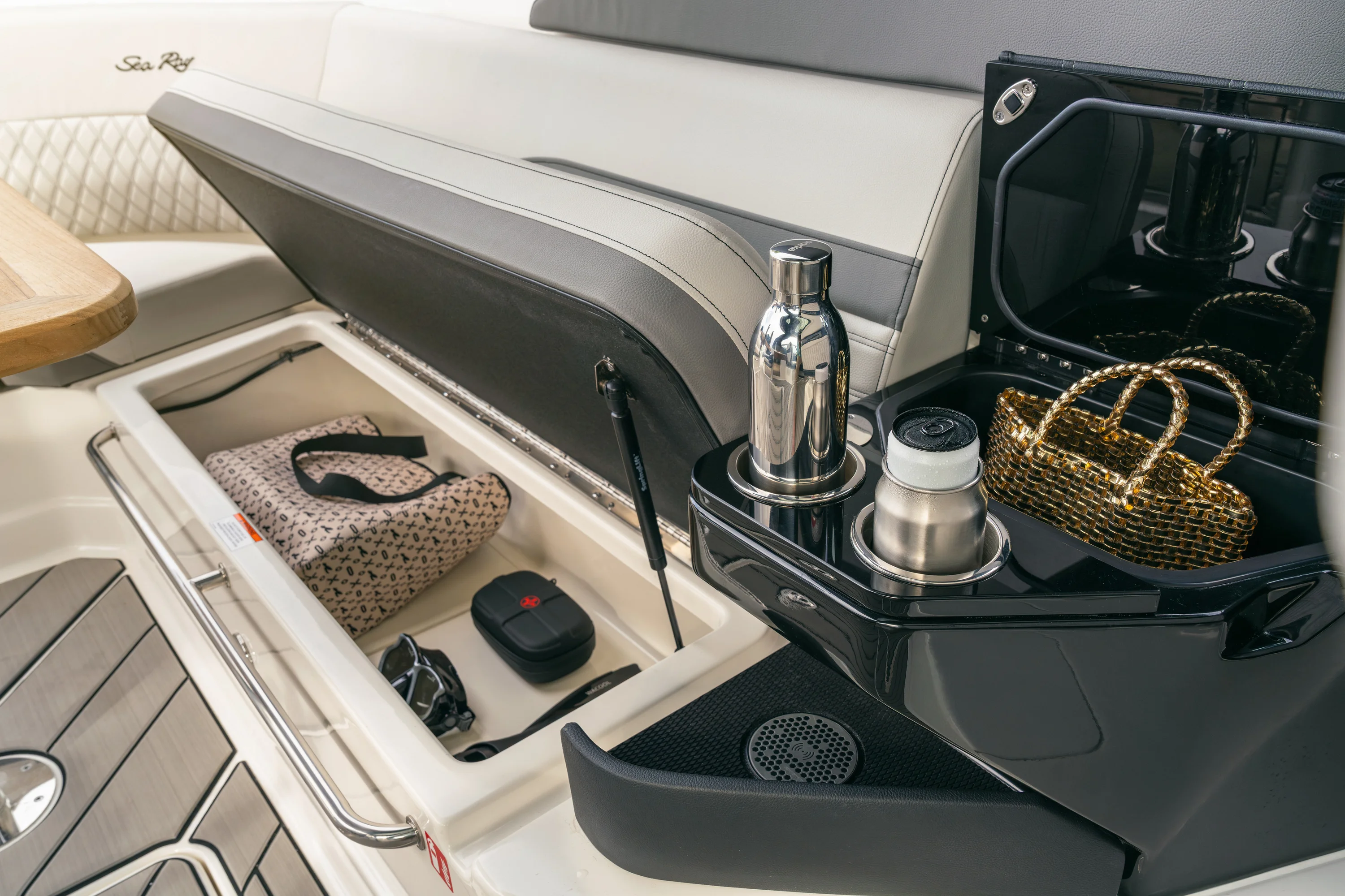 2026 Sea Ray SLX 360 Outboard  Image Thumbnail #27