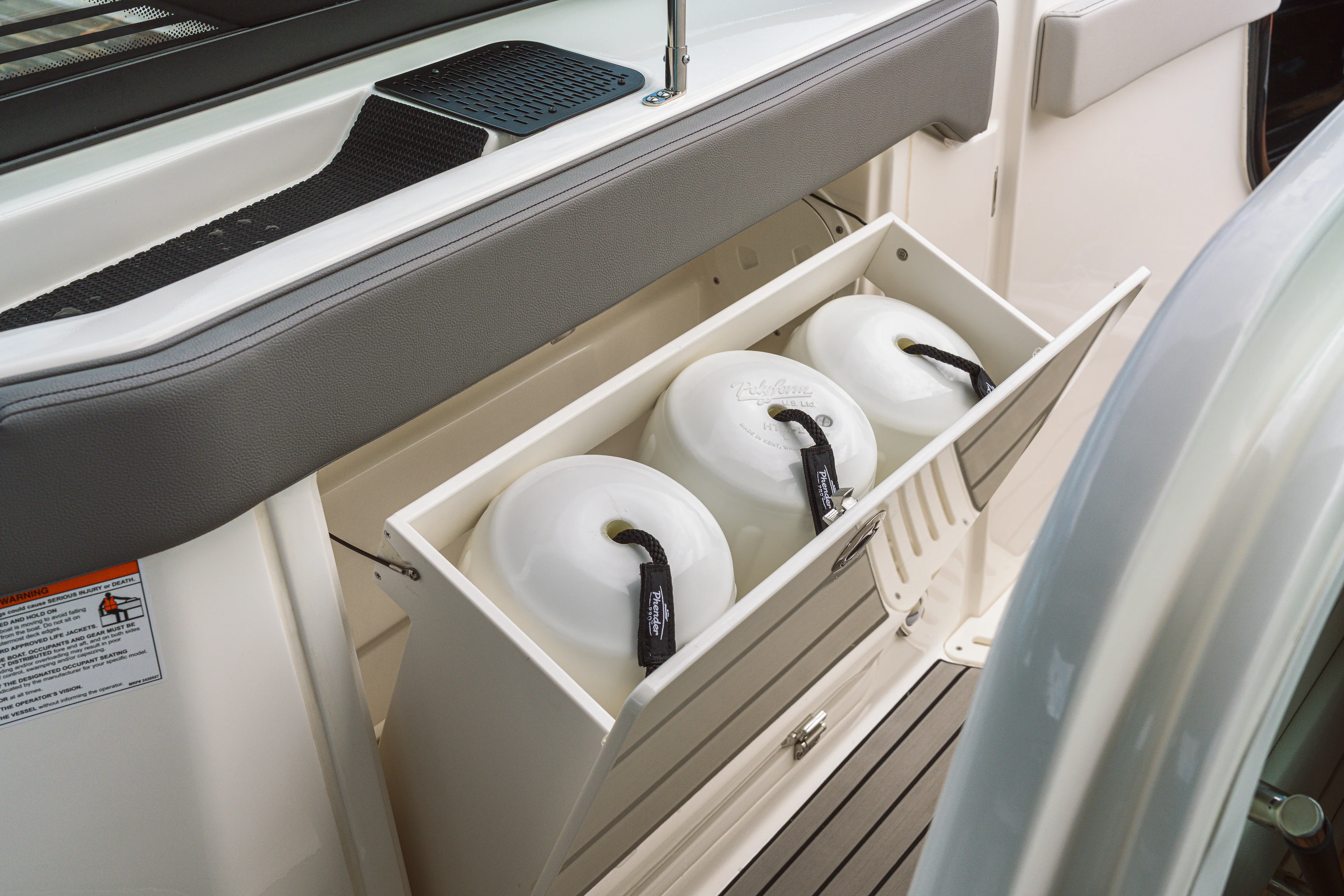 2026 Sea Ray SLX 360 Outboard  Image Thumbnail #79