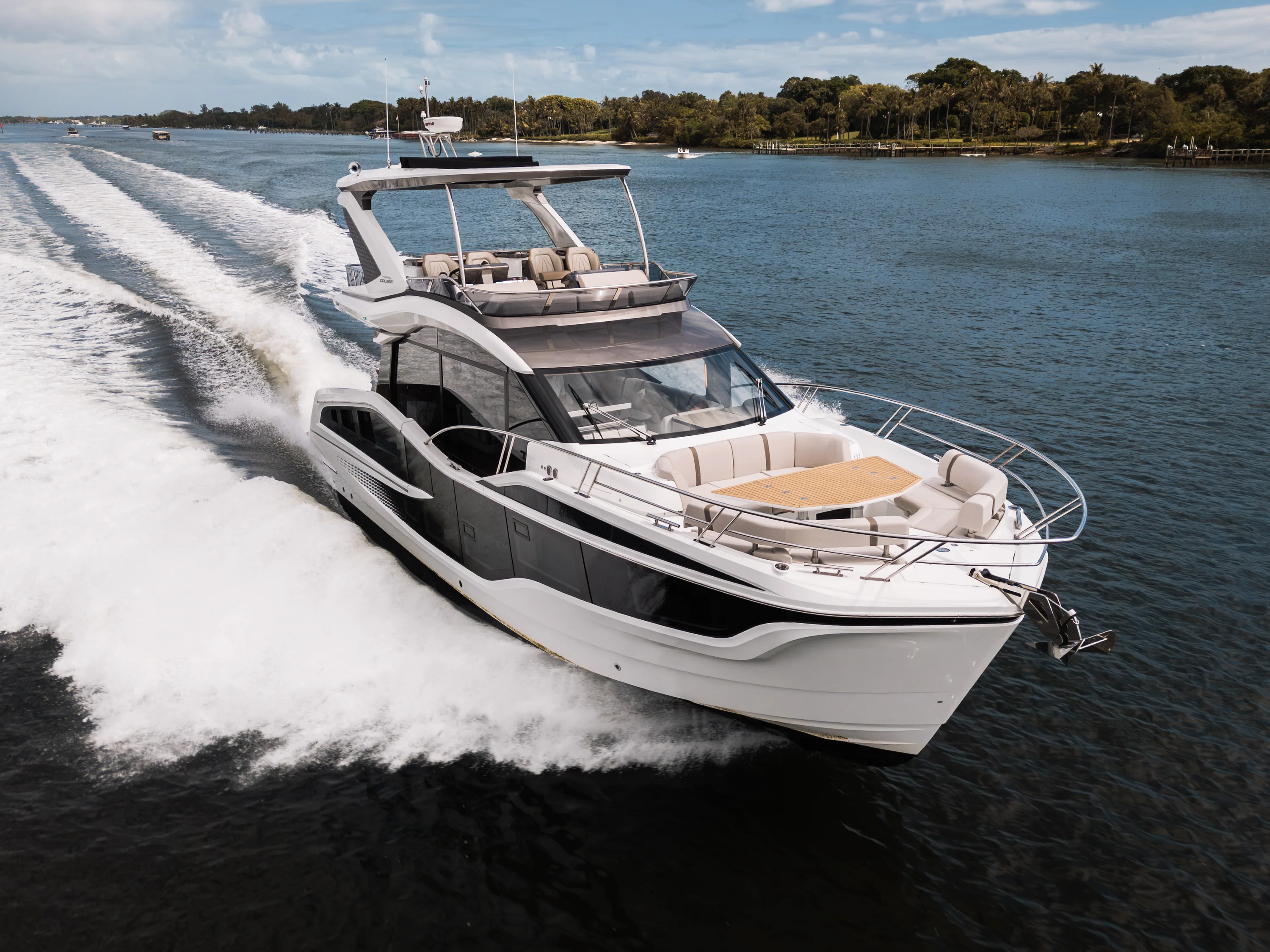 2026 Galeon 520 FLY Image Thumbnail #31