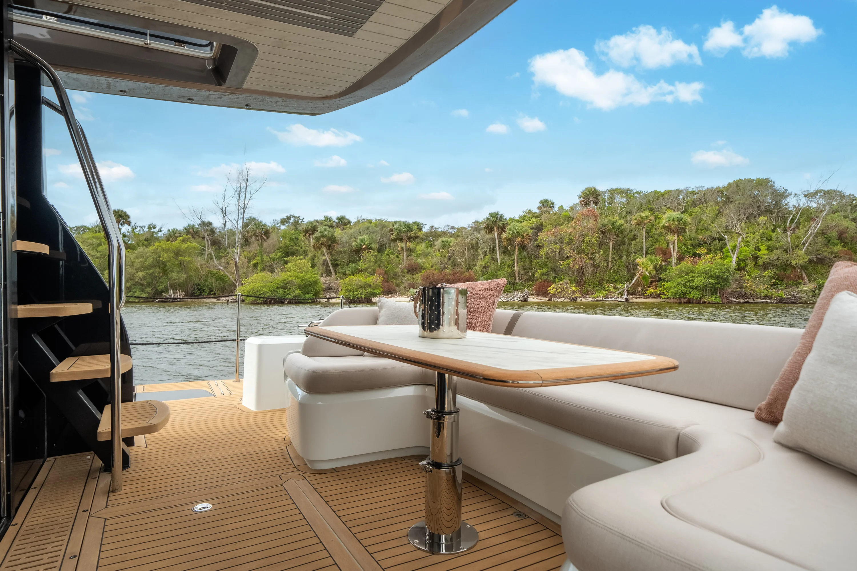 2026 Galeon 520 FLY Image Thumbnail #67
