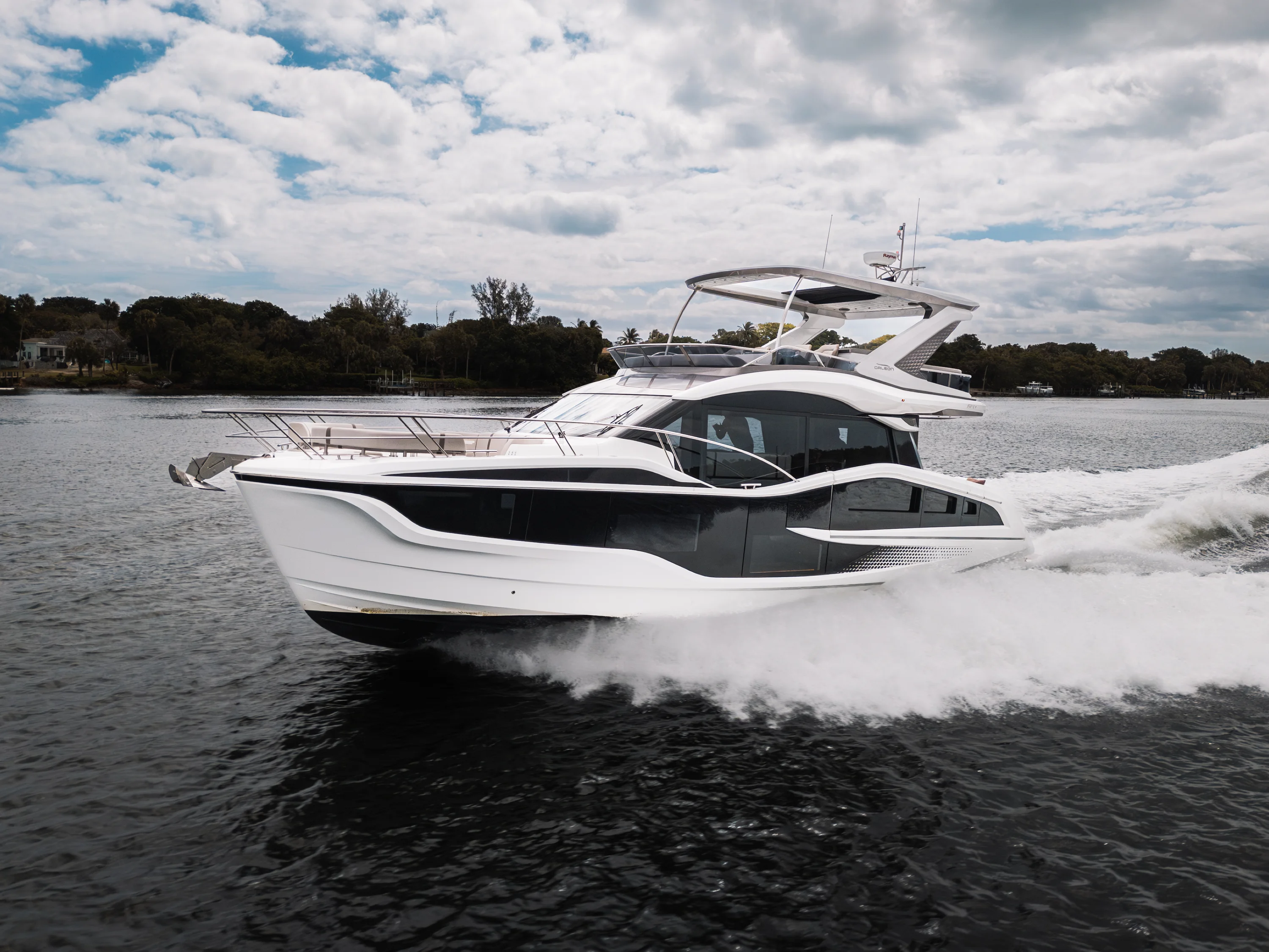 2026 Galeon 520 FLY Image Thumbnail #27
