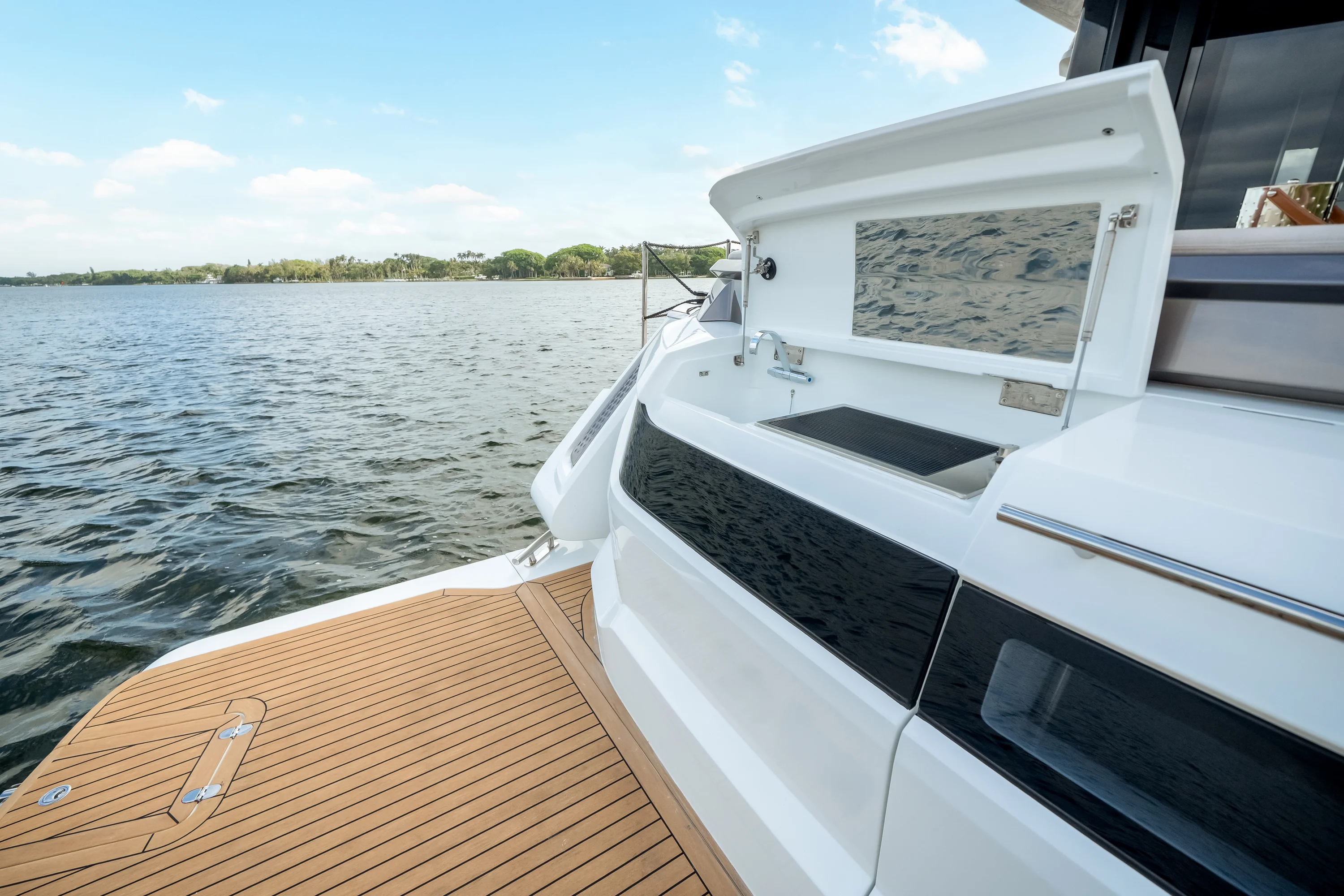 2026 Galeon 520 FLY Image Thumbnail #77