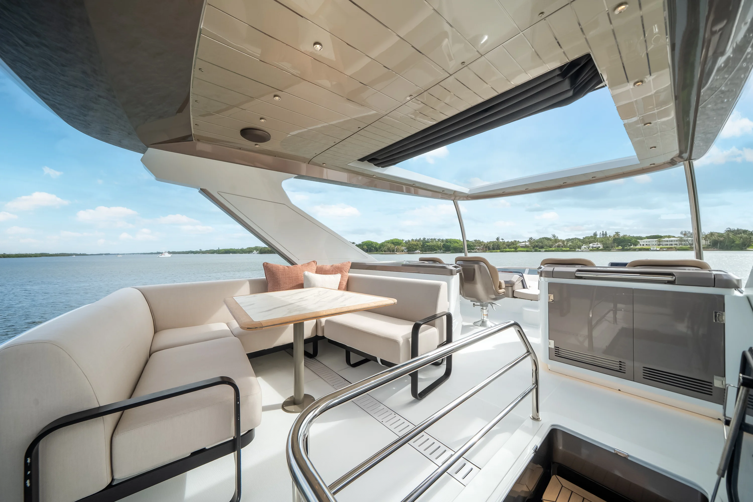 2026 Galeon 520 FLY Image Thumbnail #82