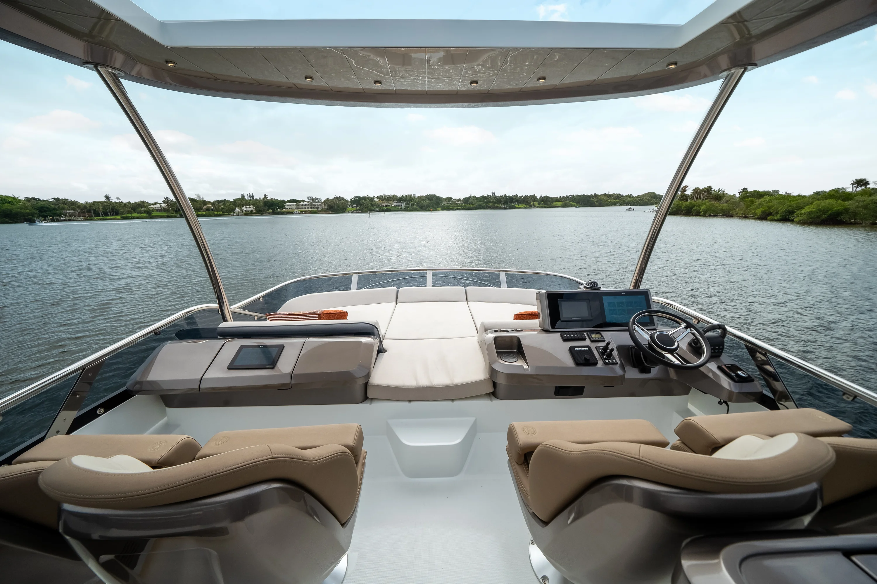 2026 Galeon 520 FLY Image Thumbnail #87