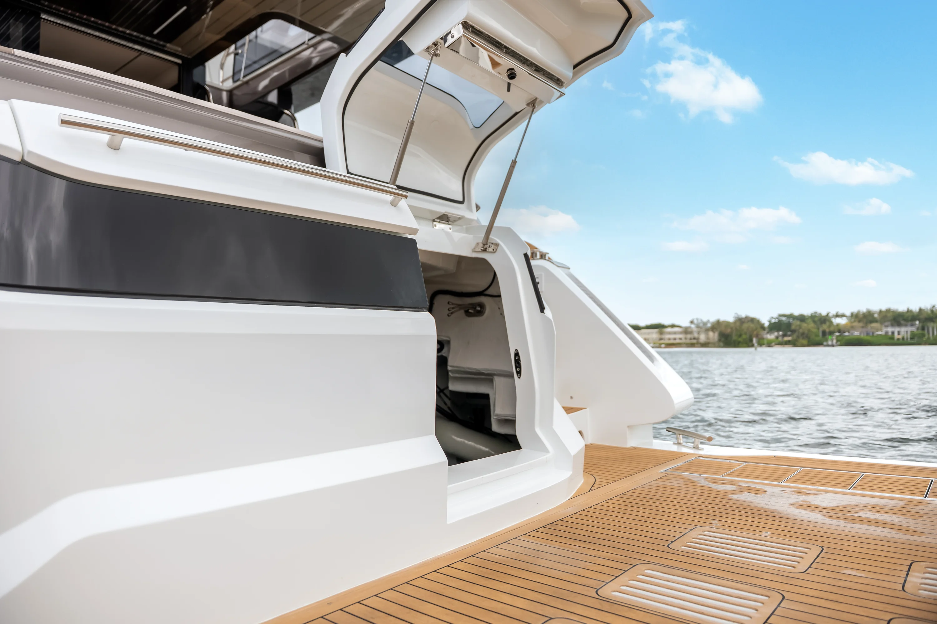 2026 Galeon 520 FLY Image Thumbnail #44