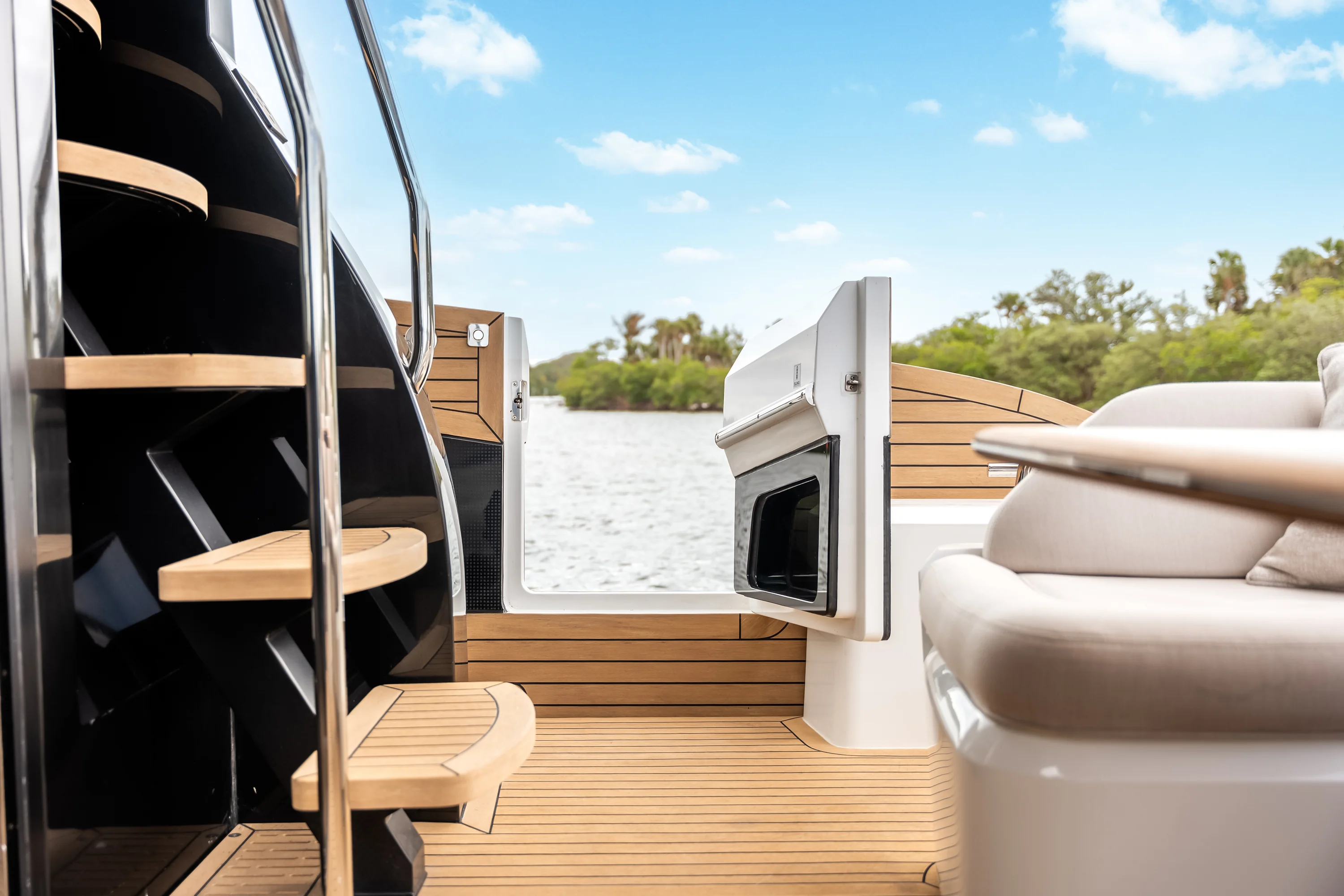 2026 Galeon 520 FLY Image Thumbnail #41