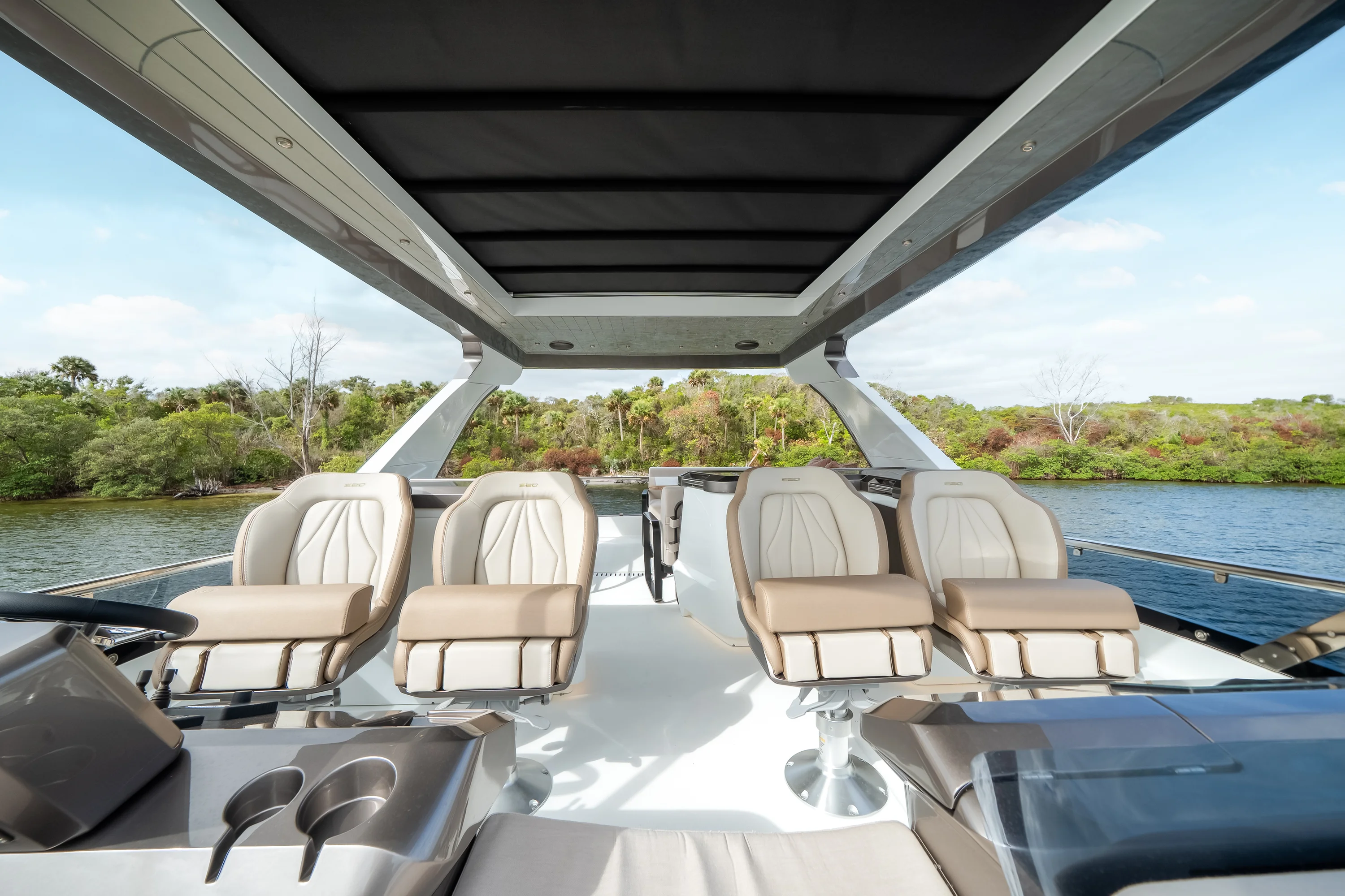 2026 Galeon 520 FLY Image Thumbnail #78