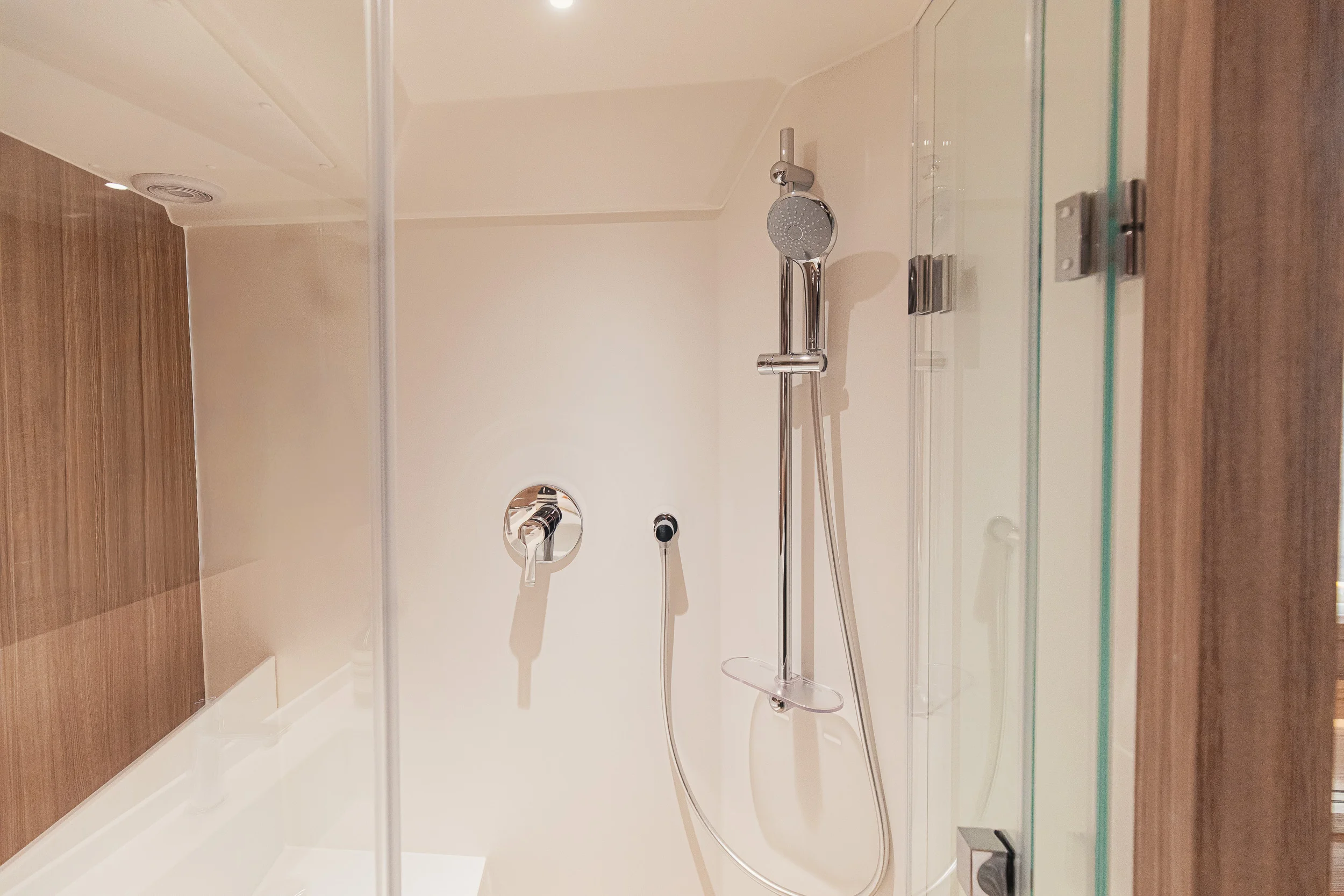 2026 Saxdor 460 GTC Image Thumbnail #76