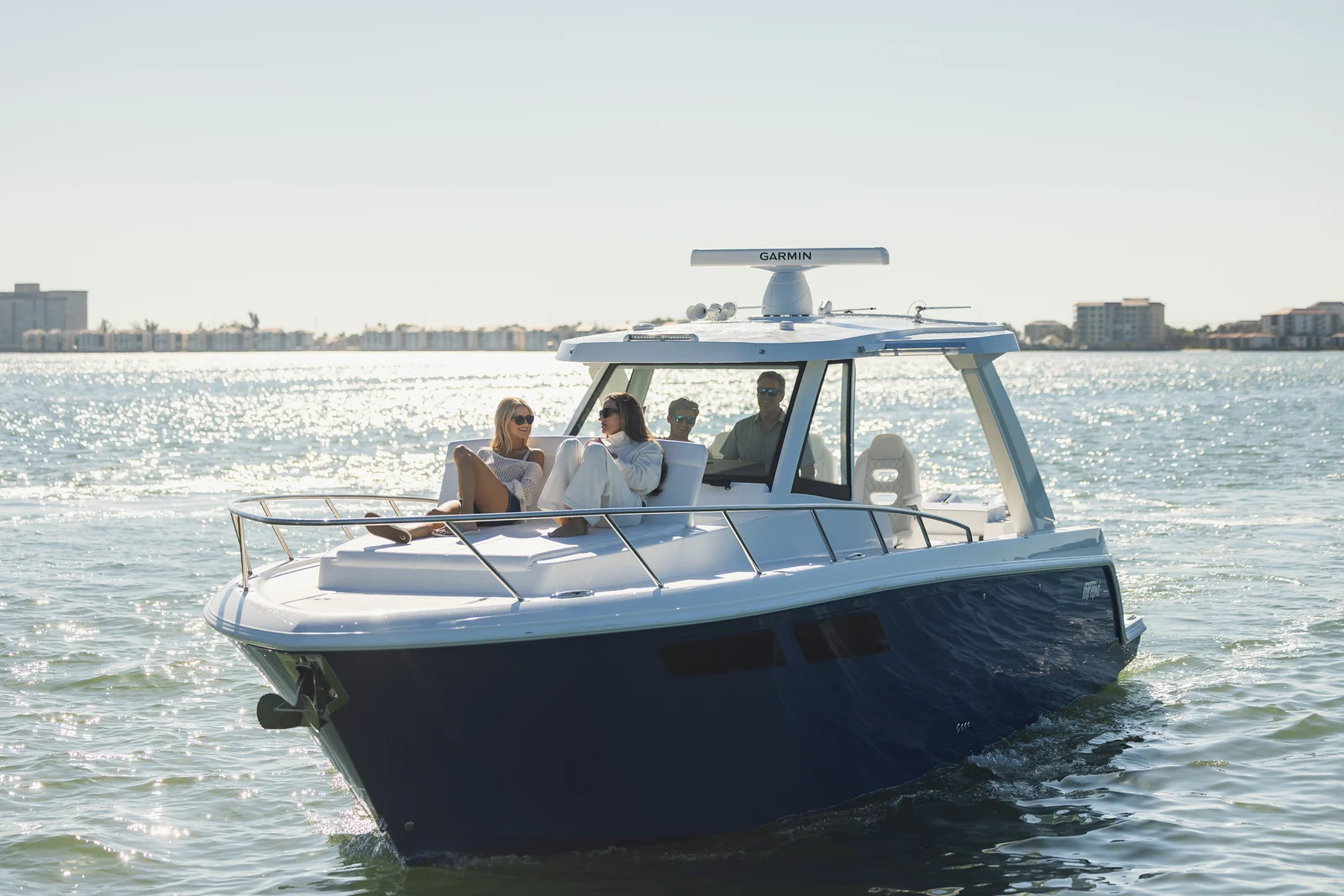 2026 Intrepid 35 Valor Image Thumbnail #6