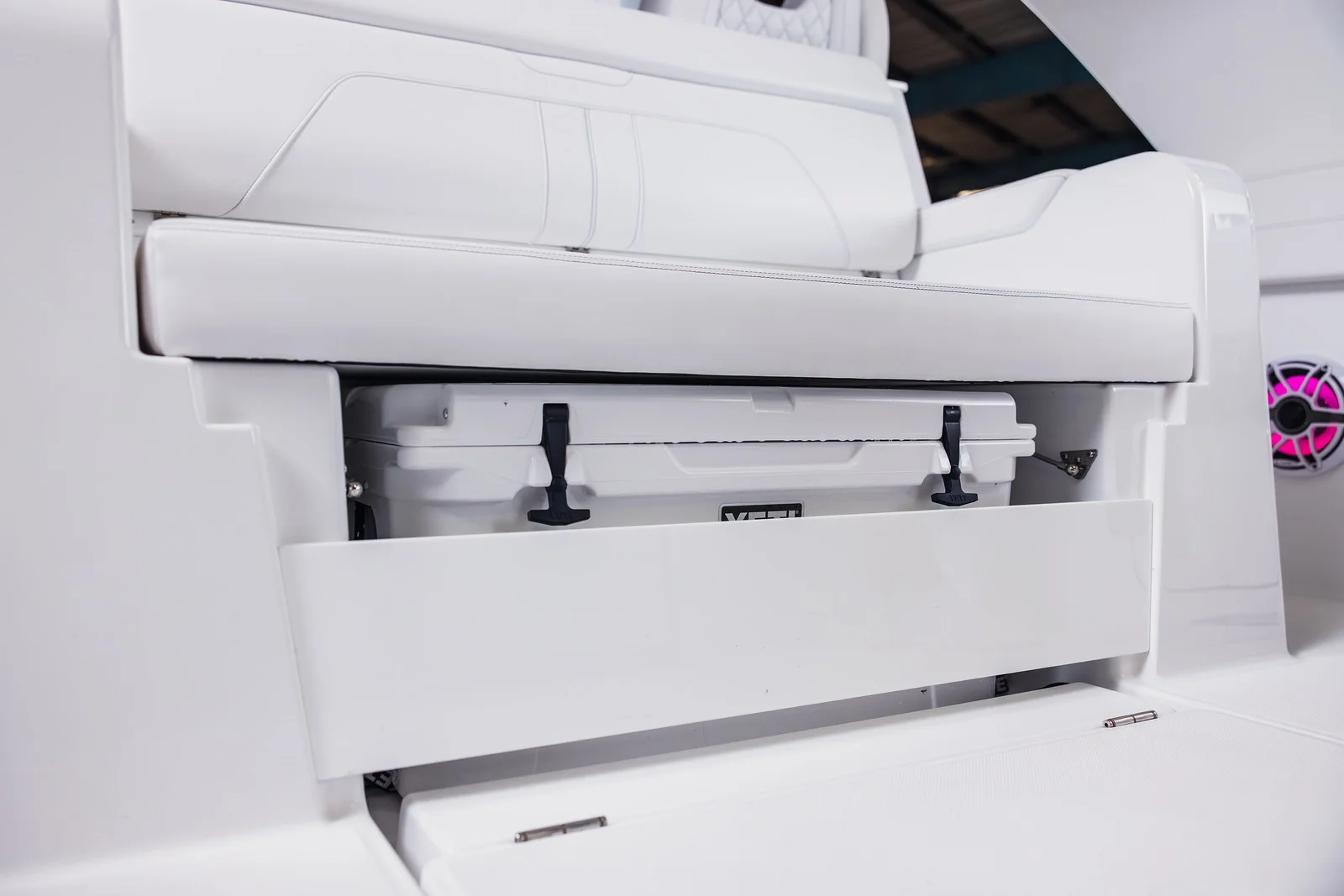 2026 Intrepid 35 Valor Image Thumbnail #18