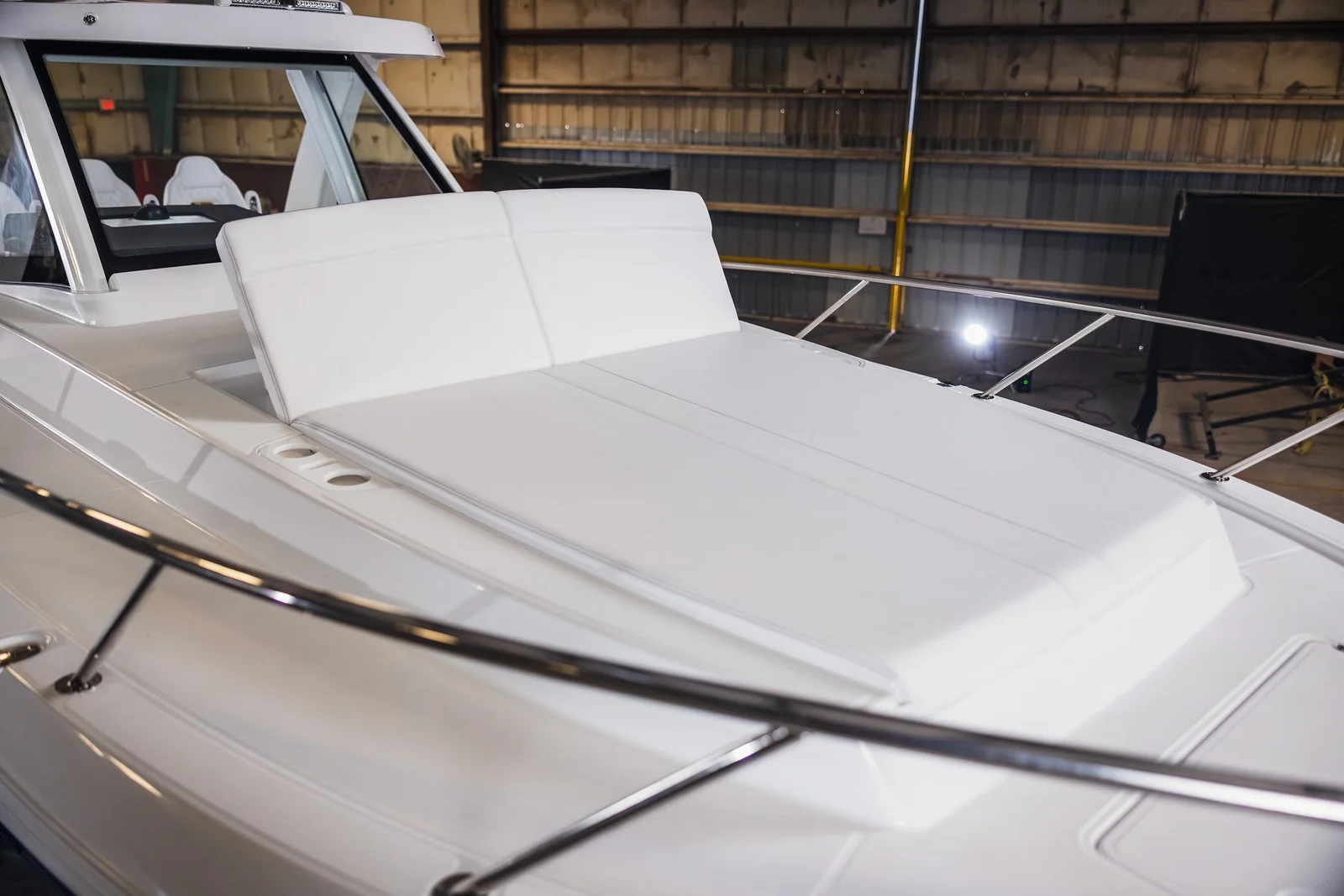 2026 Intrepid 35 Valor Image Thumbnail #10