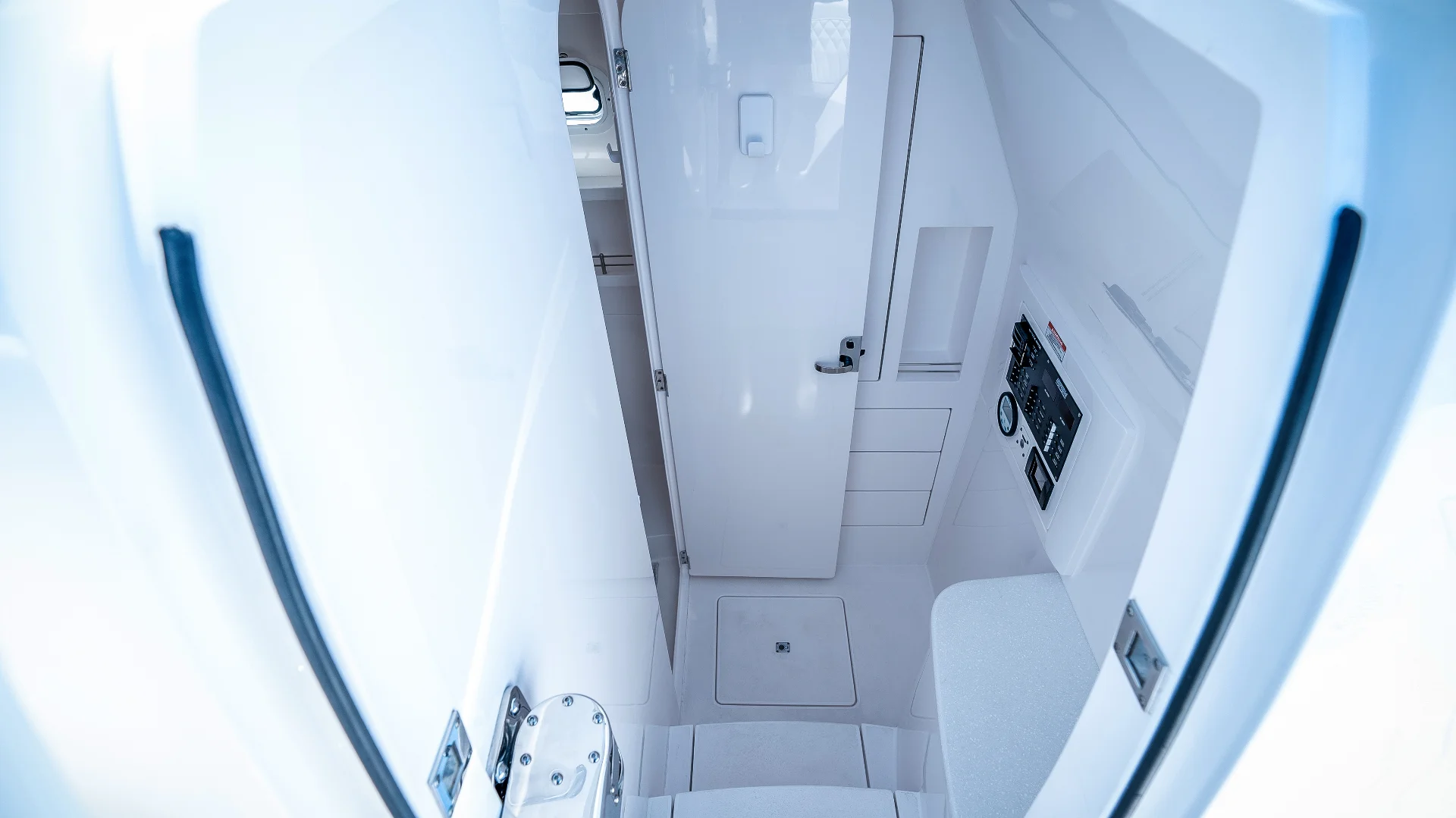 2026 Intrepid 43 NOMAD SE Image Thumbnail #9