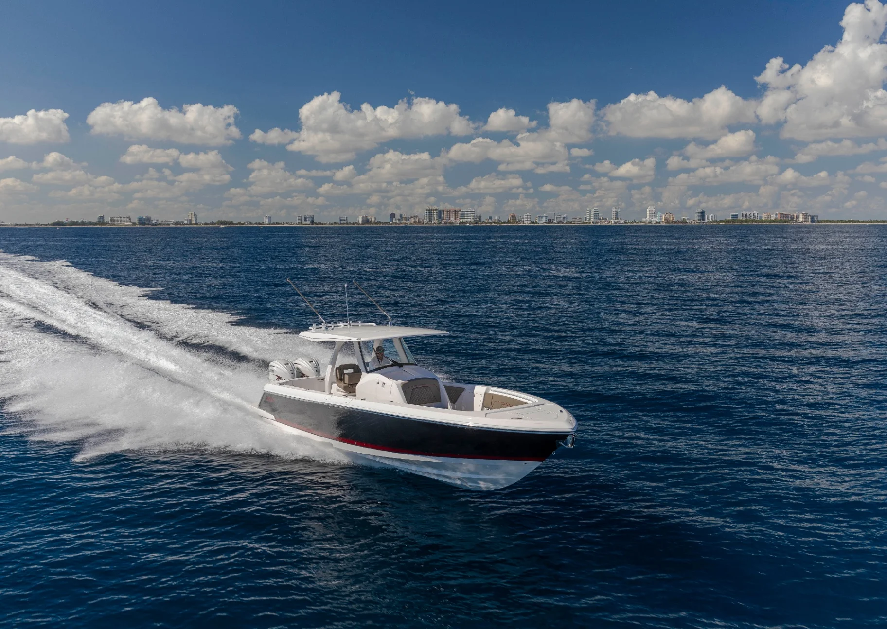 2026 Intrepid 345 NOMAD SE Image Thumbnail #2