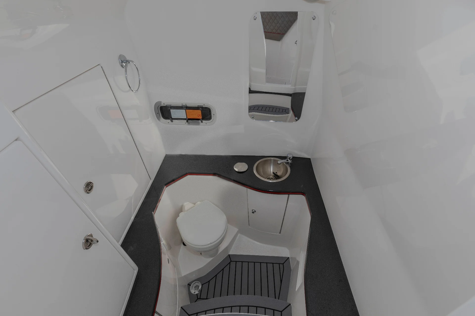 2026 Intrepid 345 NOMAD SE Image Thumbnail #11