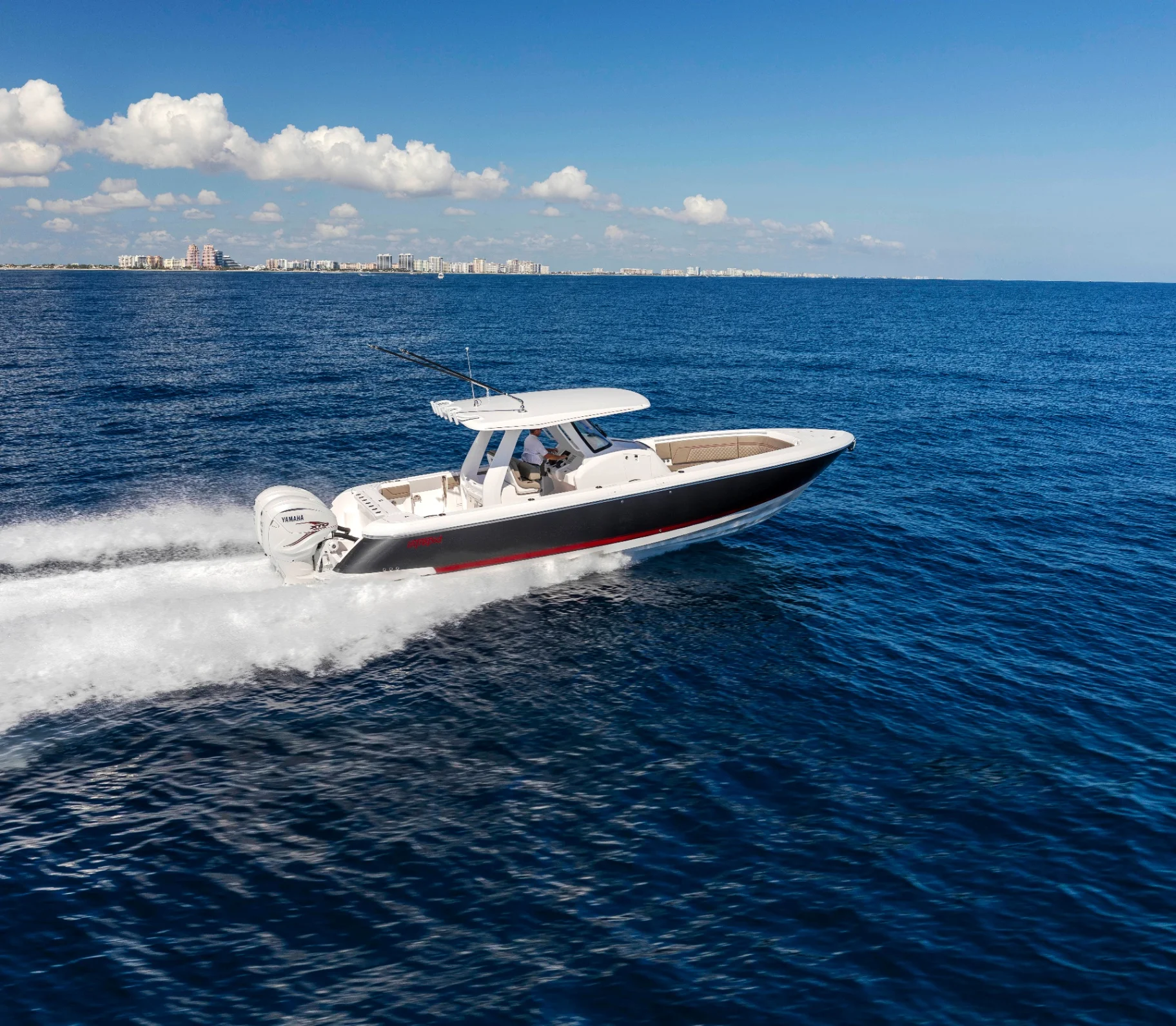 2026 Intrepid 345 NOMAD SE Image Thumbnail #1