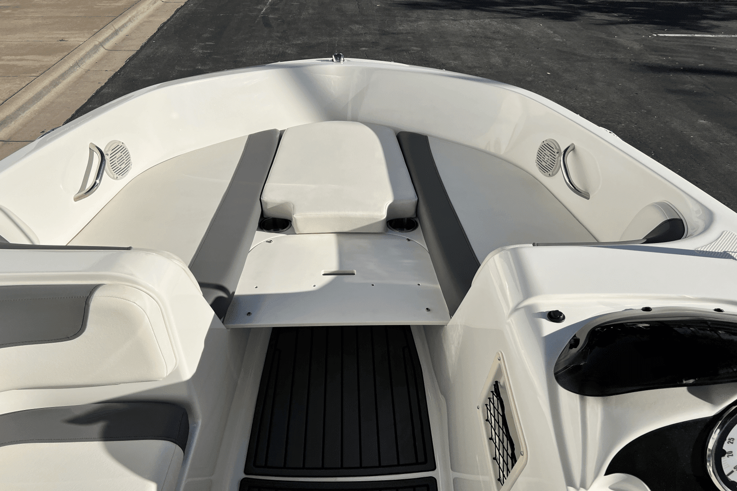 2023 Bayliner Element E18 Image Thumbnail #29