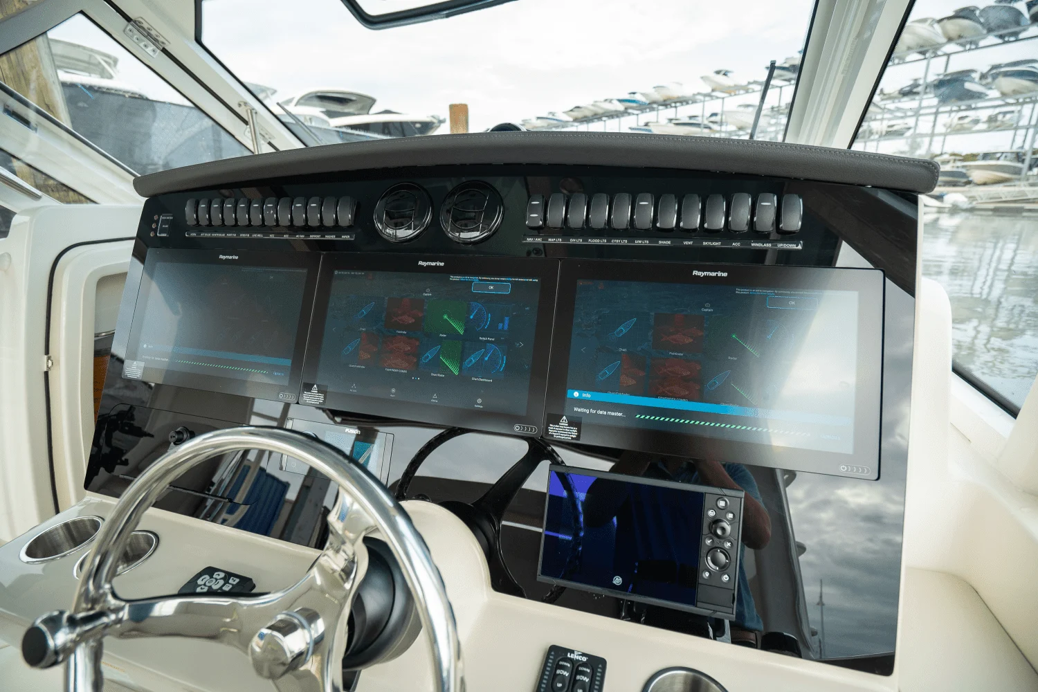 2023 Boston Whaler
                                                             380 Realm Image Thumbnail #19
