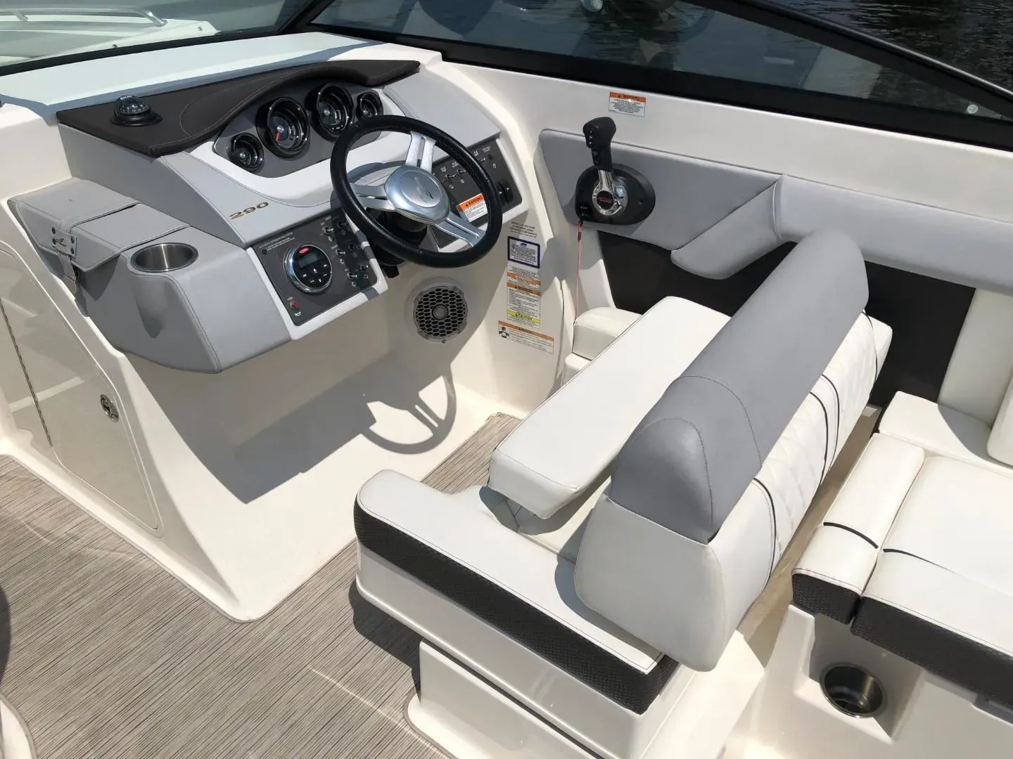 2016 Sea Ray 290 SUNDECK Image Thumbnail #15