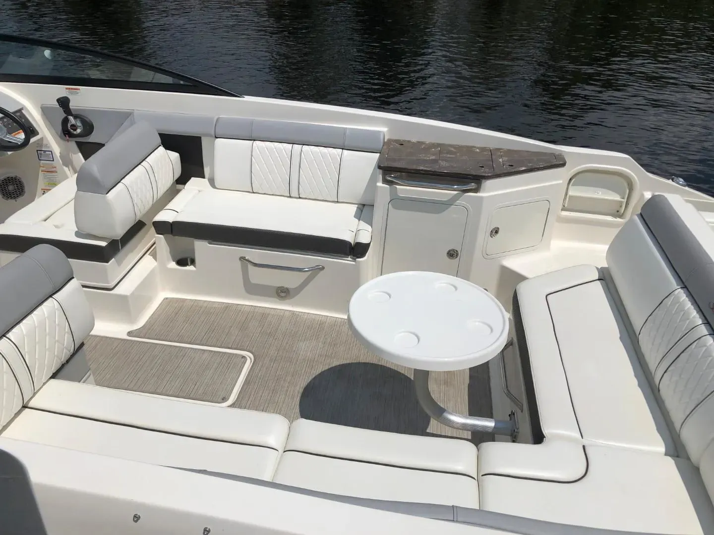 2016 Sea Ray 290 SUNDECK Image Thumbnail #19
