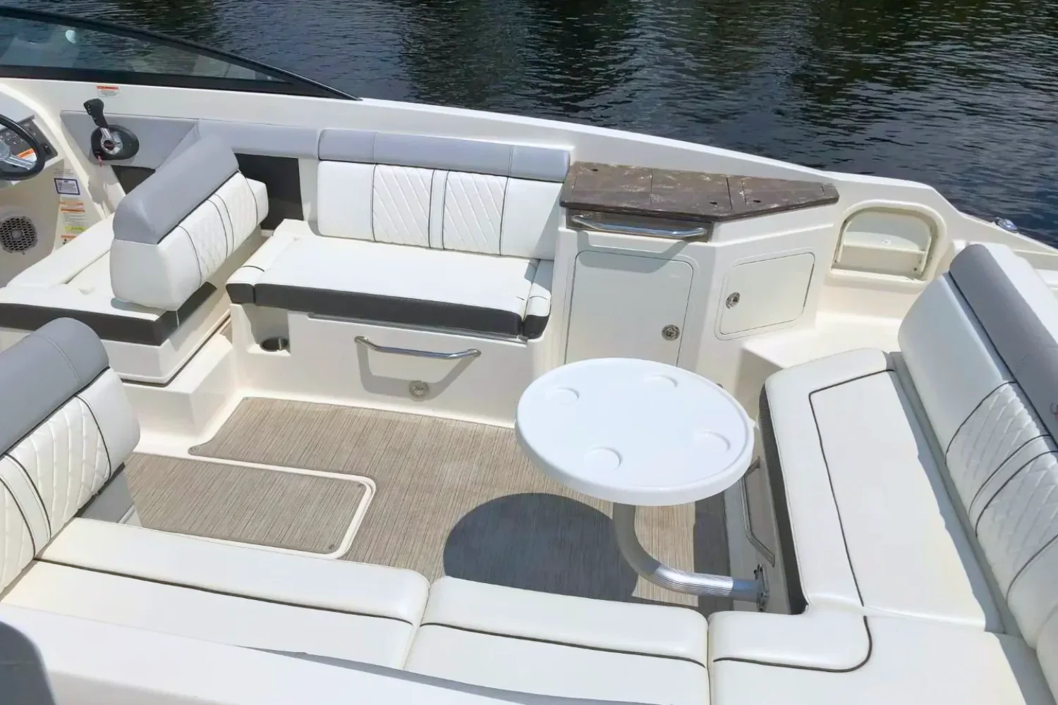 2016 Sea Ray 290 SUNDECK Image Thumbnail #14