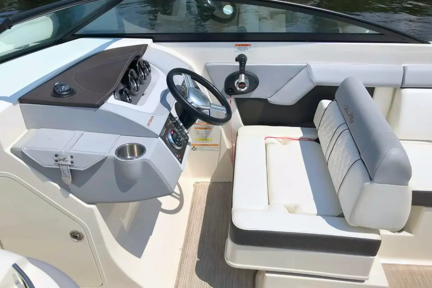 2016 Sea Ray 290 SUNDECK Image Thumbnail #11