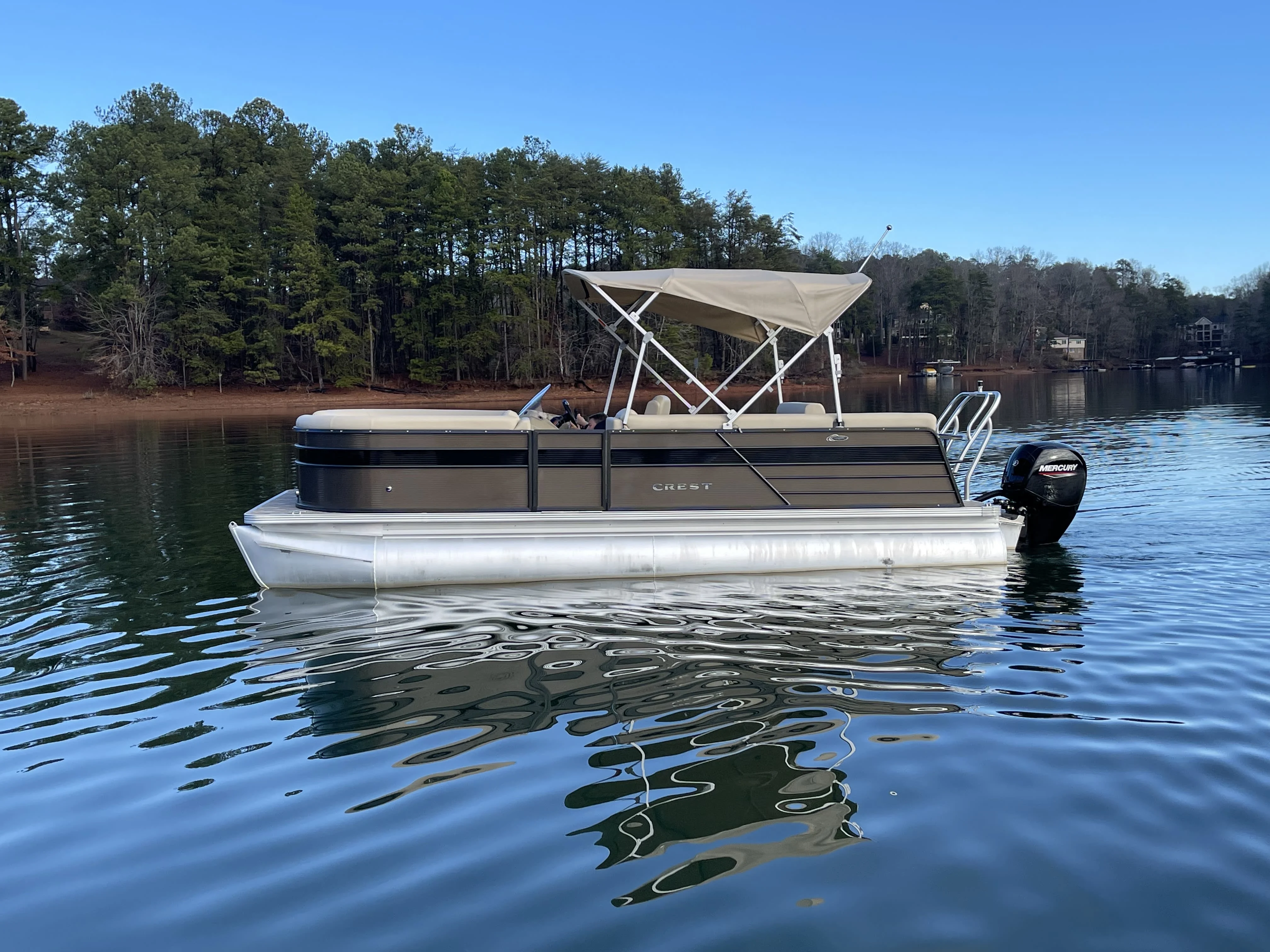 2022 Crest
                                                             Classic DLX 220 Image Thumbnail #0