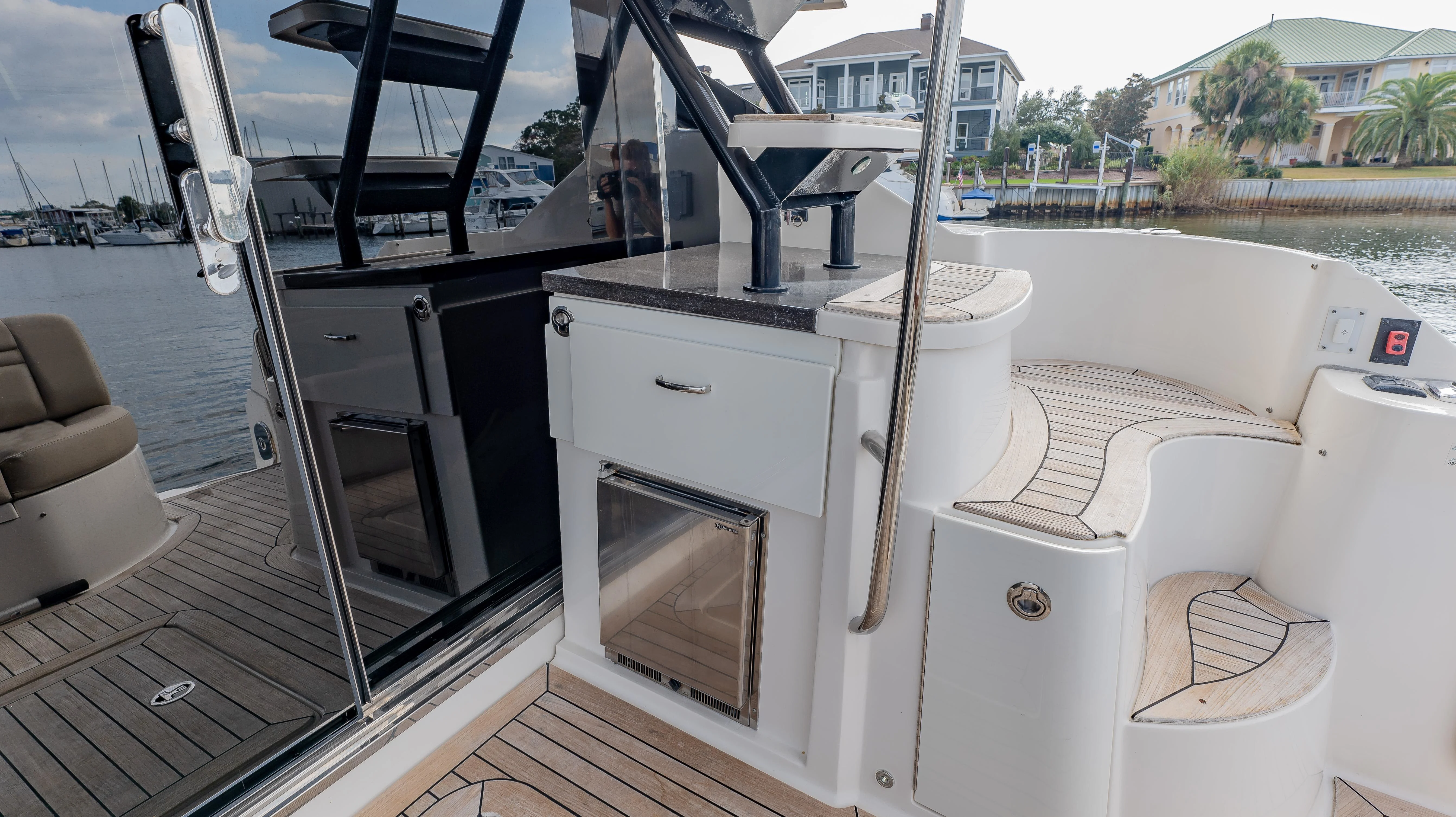 2016 Sea Ray 510 FLY Image Thumbnail #13