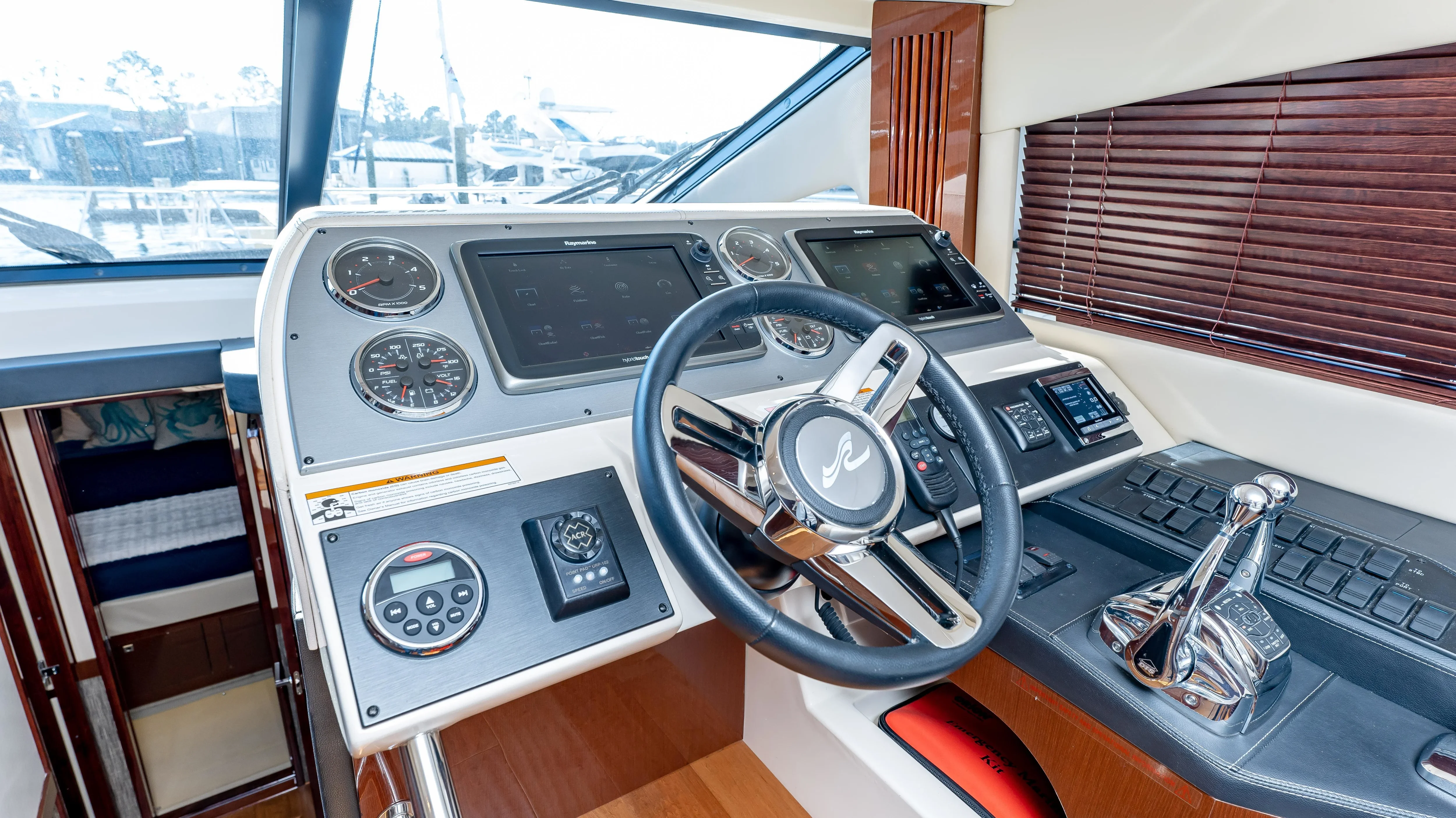 2016 Sea Ray 510 FLY Image Thumbnail #23